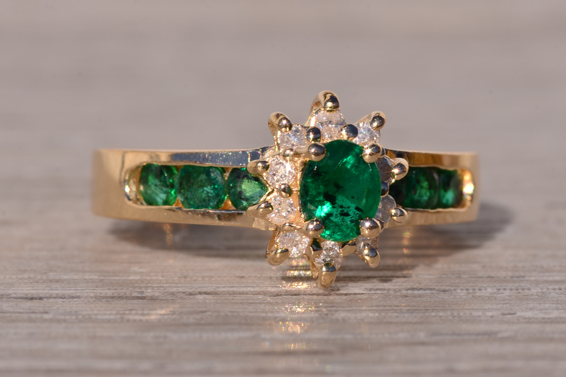 SOLD - The Equense: Vintage 1980's Natural Emerald and Diamond Ring in Yellow Gold - Image 6