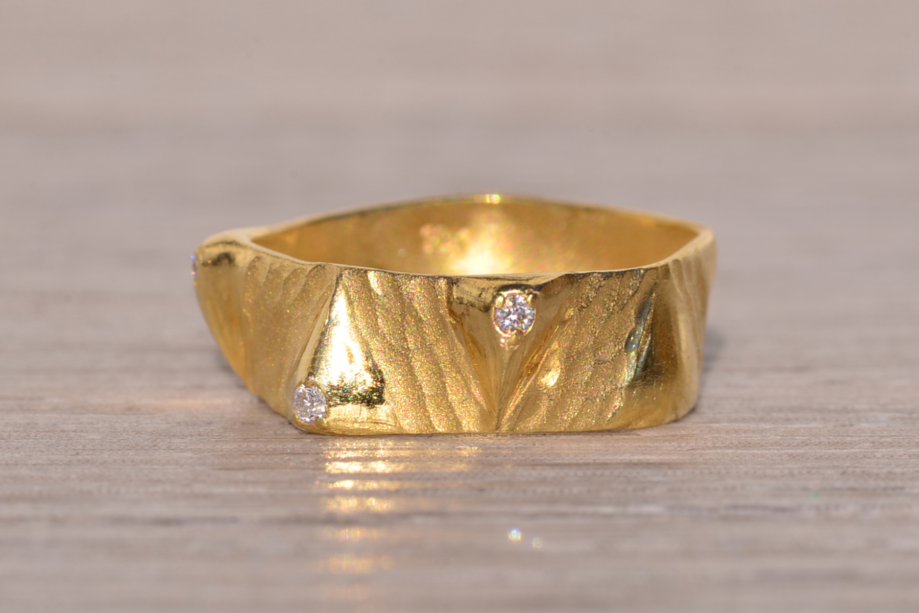 SOLD - The Rovigo: Yellow Gold Textured Ring with Natural Diamonds - Image 2