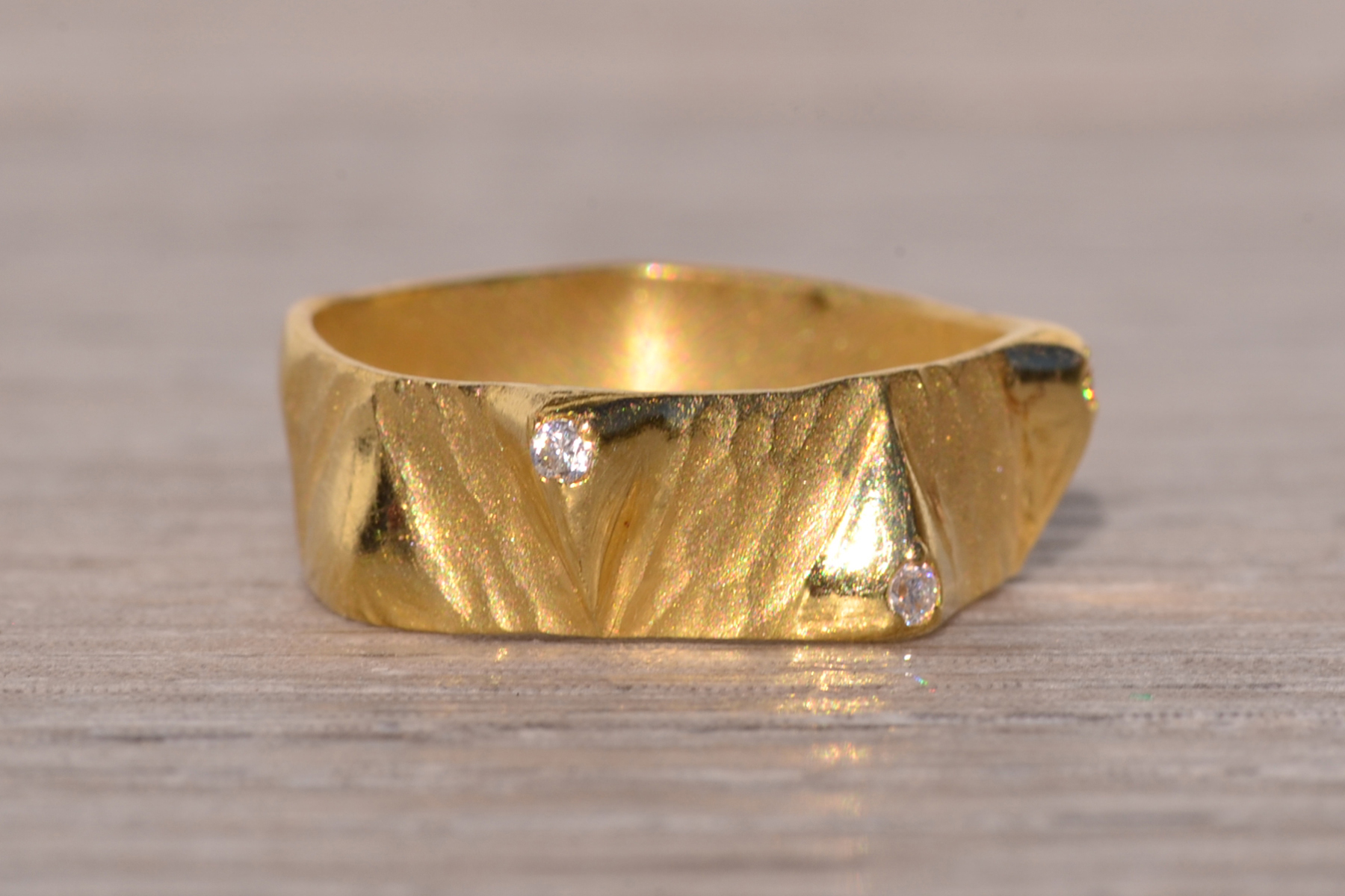 SOLD - The Rovigo: Yellow Gold Textured Ring with Natural Diamonds - Image 5