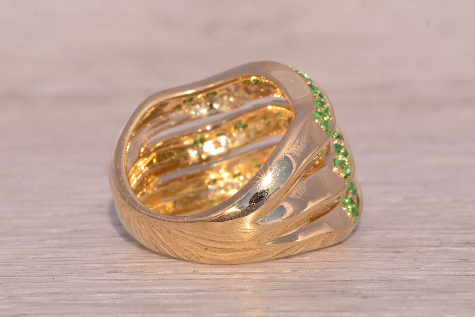 The Green Waves: Tsavorite Garnet and Diamond Ring in 14 Karat Yellow Gold - Image 5