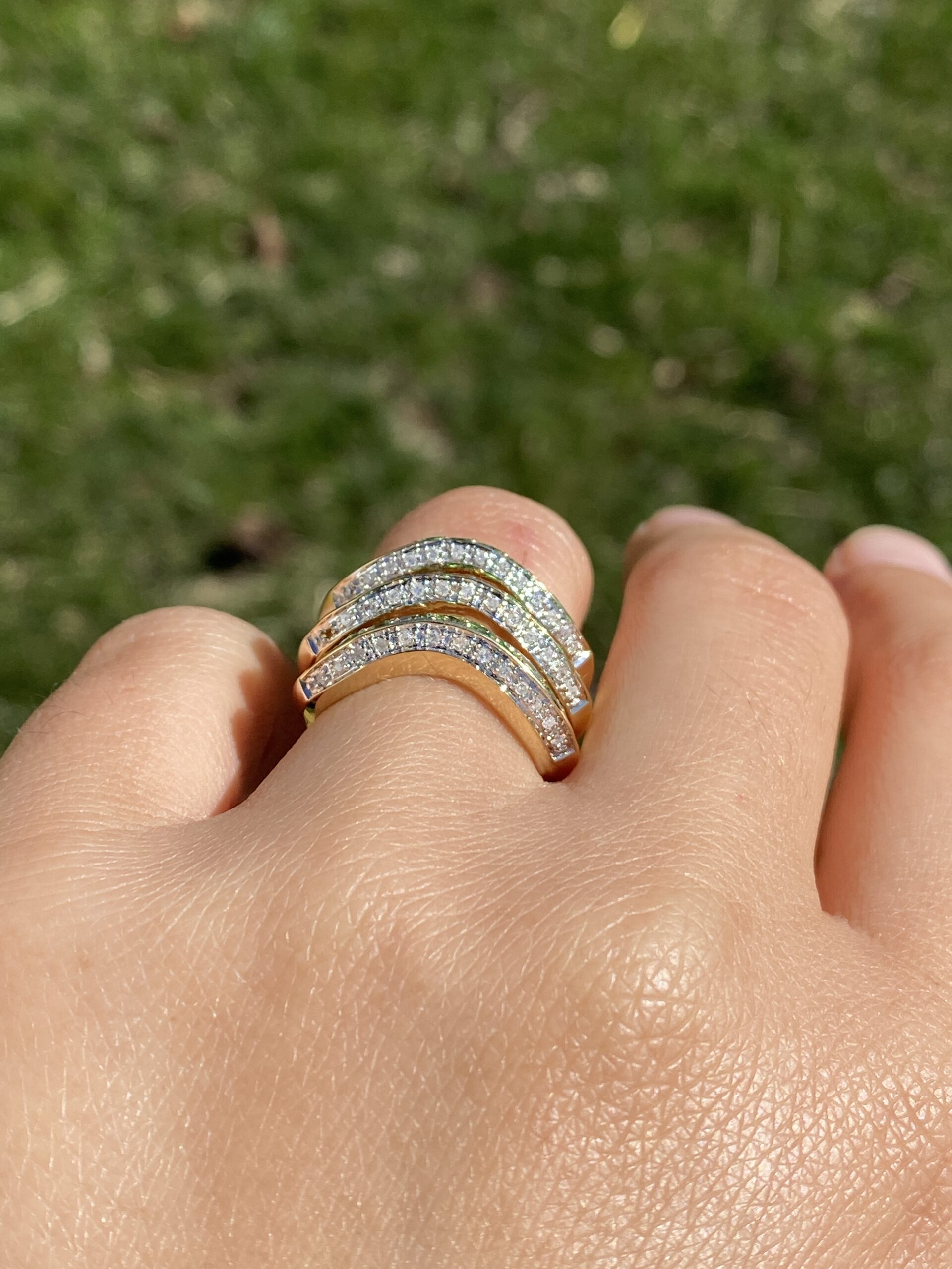 The Green Waves: Tsavorite Garnet and Diamond Ring in 14 Karat Yellow Gold - Image 10
