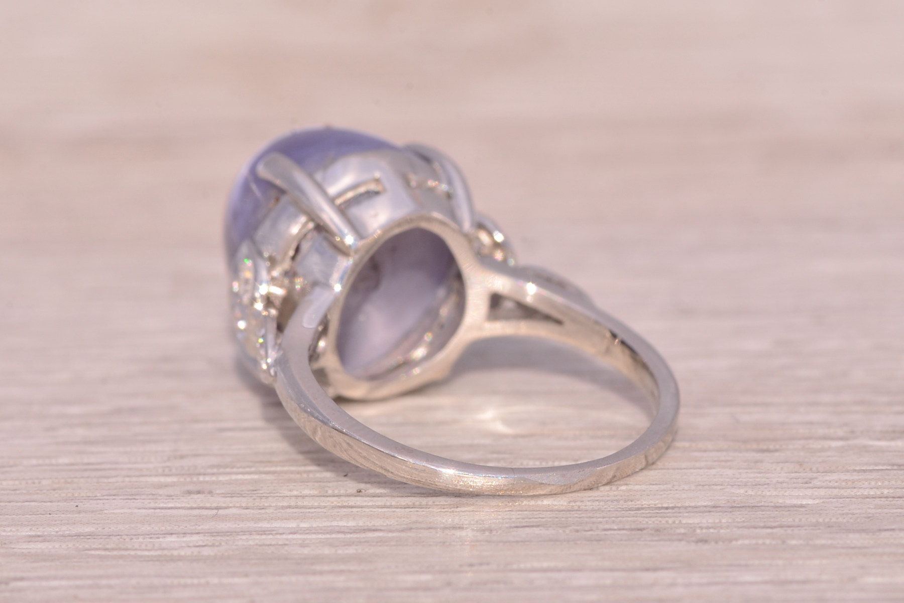 SOLD - The Starry Lavender: Art Deco Star Sapphire and Diamond Ring in Platinum - Image 4