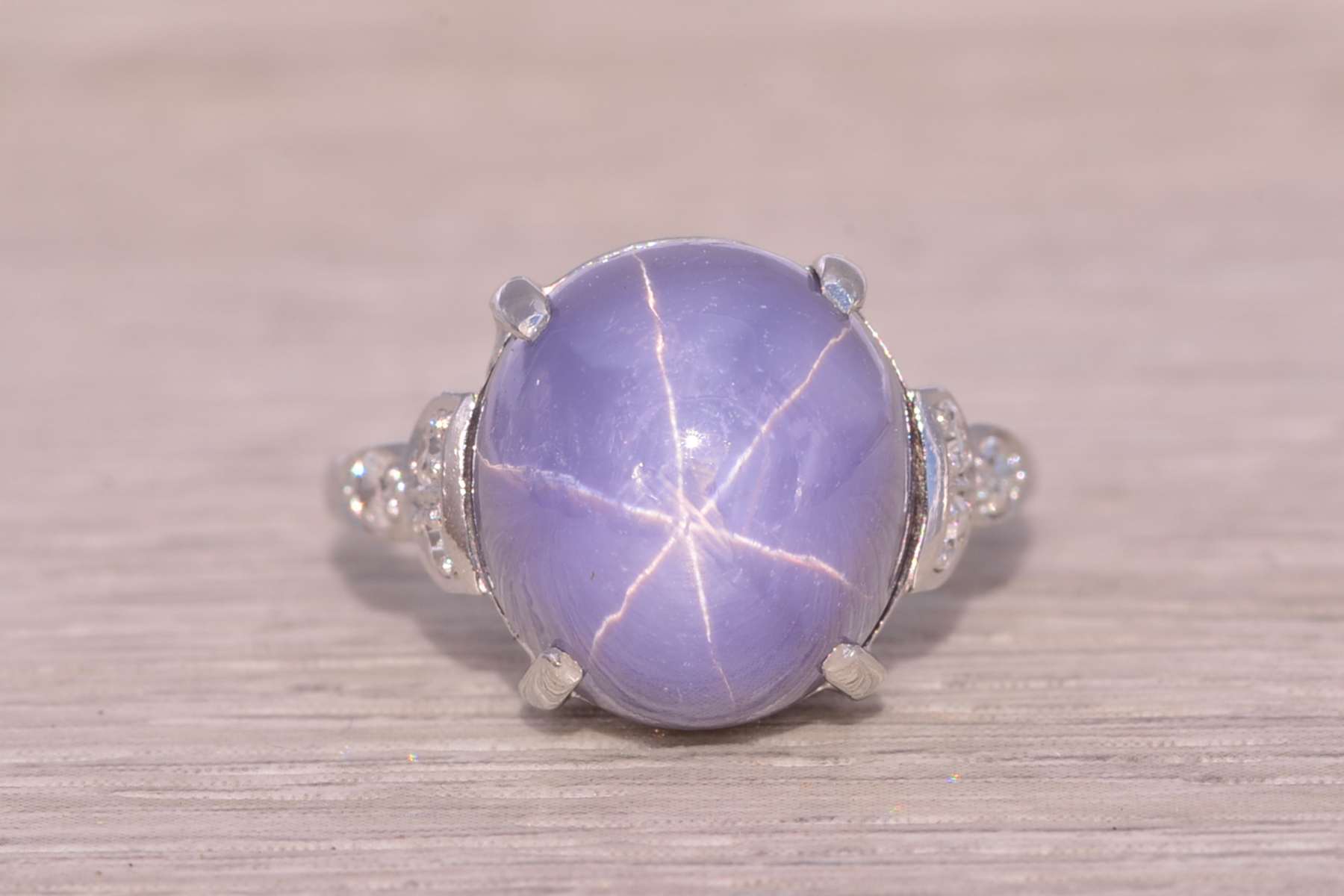 SOLD - The Starry Lavender: Art Deco Star Sapphire and Diamond Ring in Platinum - Image 7