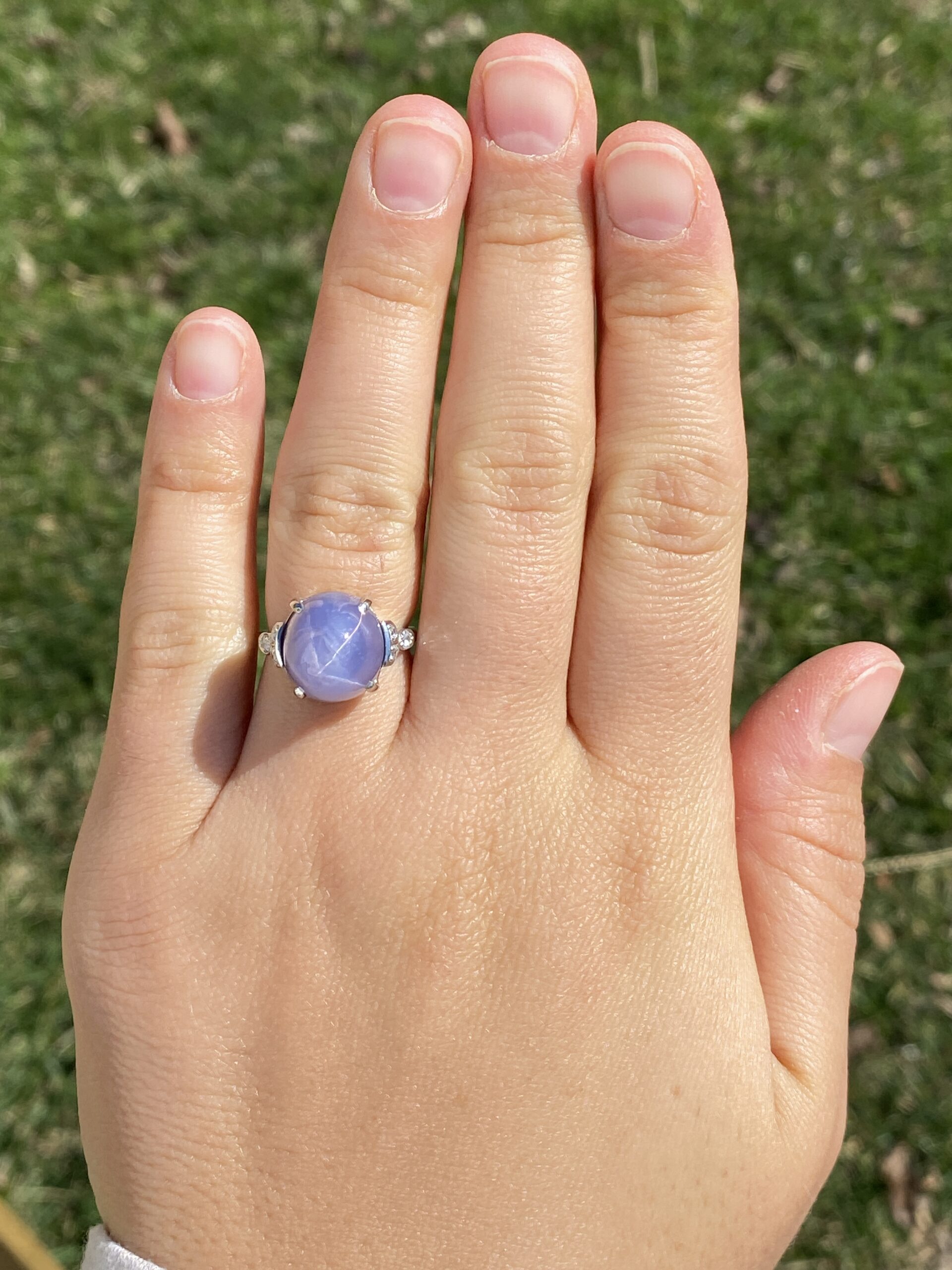 SOLD - The Starry Lavender: Art Deco Star Sapphire and Diamond Ring in Platinum - Image 8