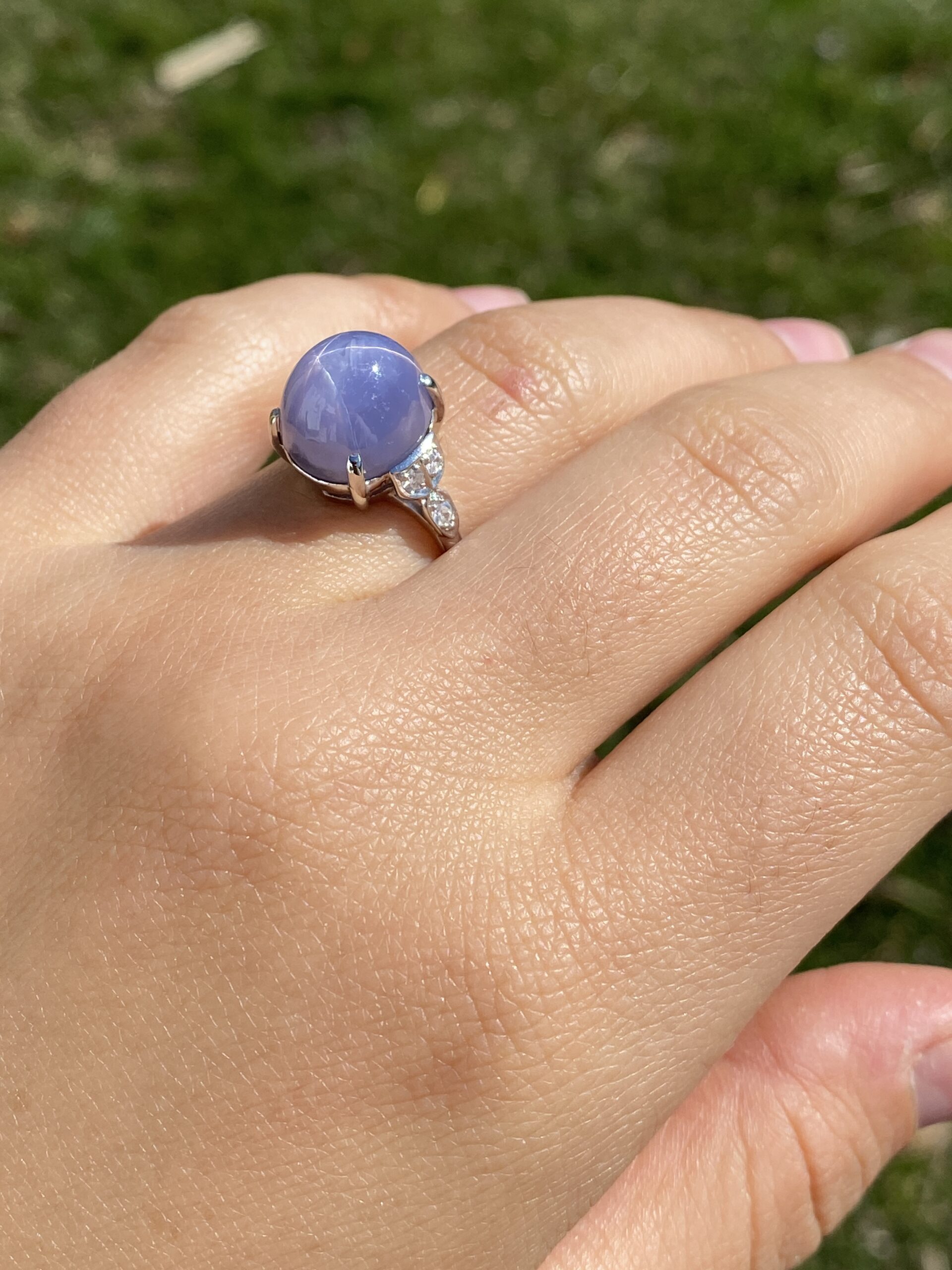SOLD - The Starry Lavender: Art Deco Star Sapphire and Diamond Ring in Platinum - Image 9