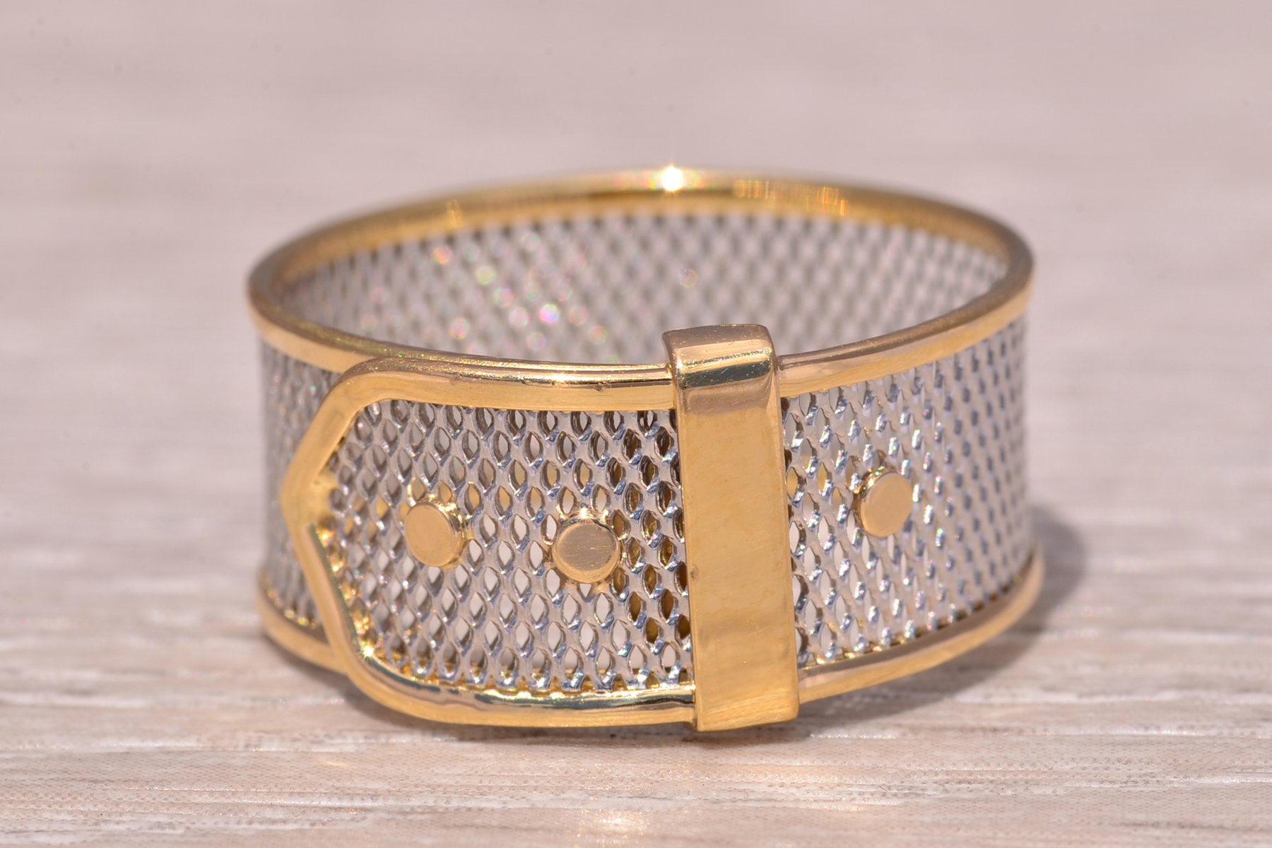 The Milano Mesh: Platinum and Yellow Gold Buckle Ring - Image 7