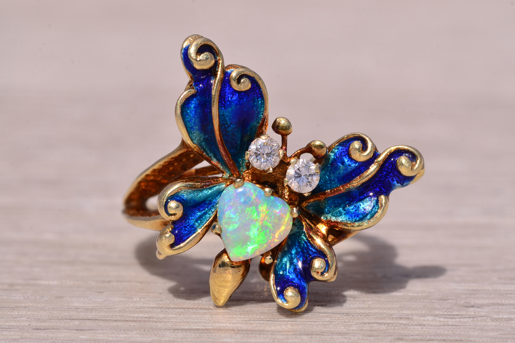 The Butterfly Bloom: Australian Opal and Natural Diamond Ring in Yellow Gold - Image 7
