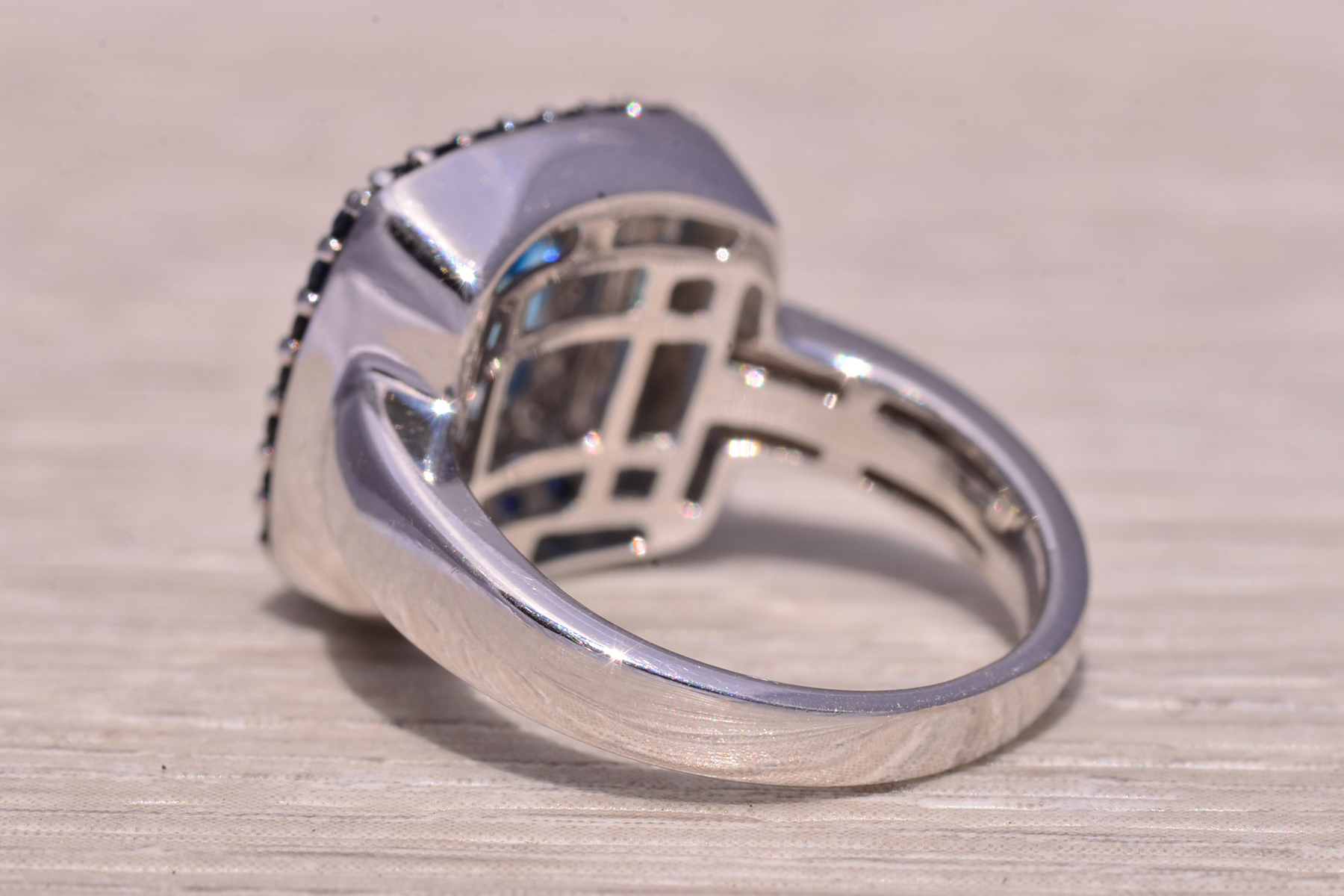 The Ocean Radiance: Blue Topaz, Natural Diamond, and Sapphire Ring in White Gold - Image 4