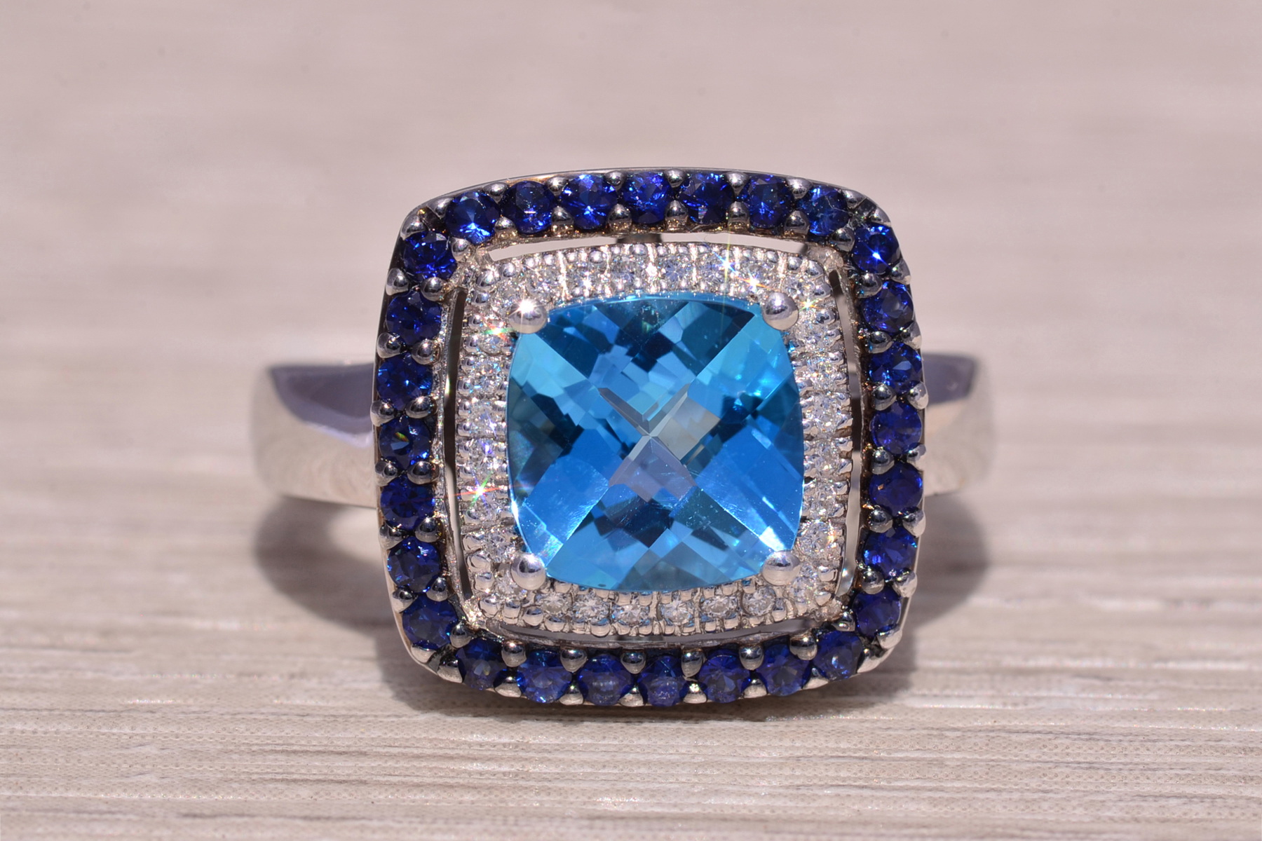 The Ocean Radiance: Blue Topaz, Natural Diamond, and Sapphire Ring in White Gold - Image 7