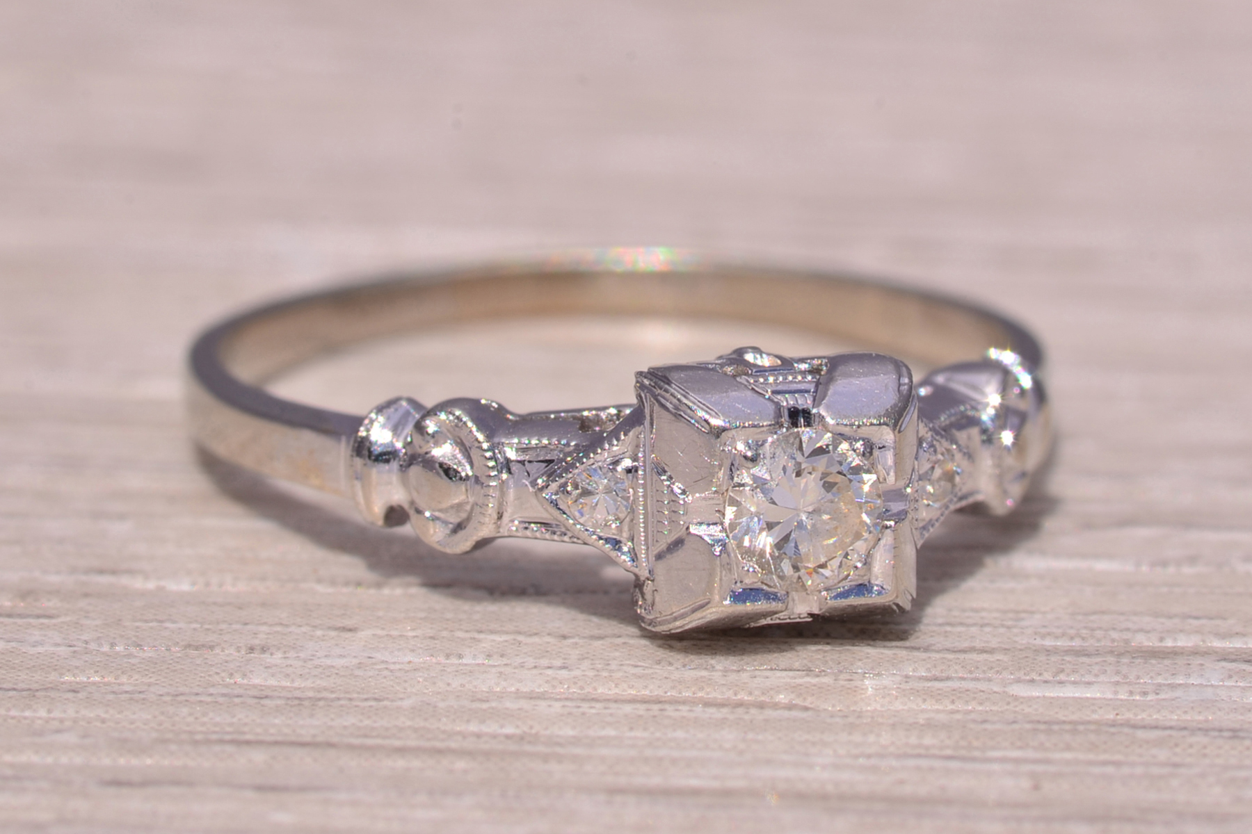 The Deco Petal: Art Deco Era Natural Diamond Ring in White Gold - Image 6