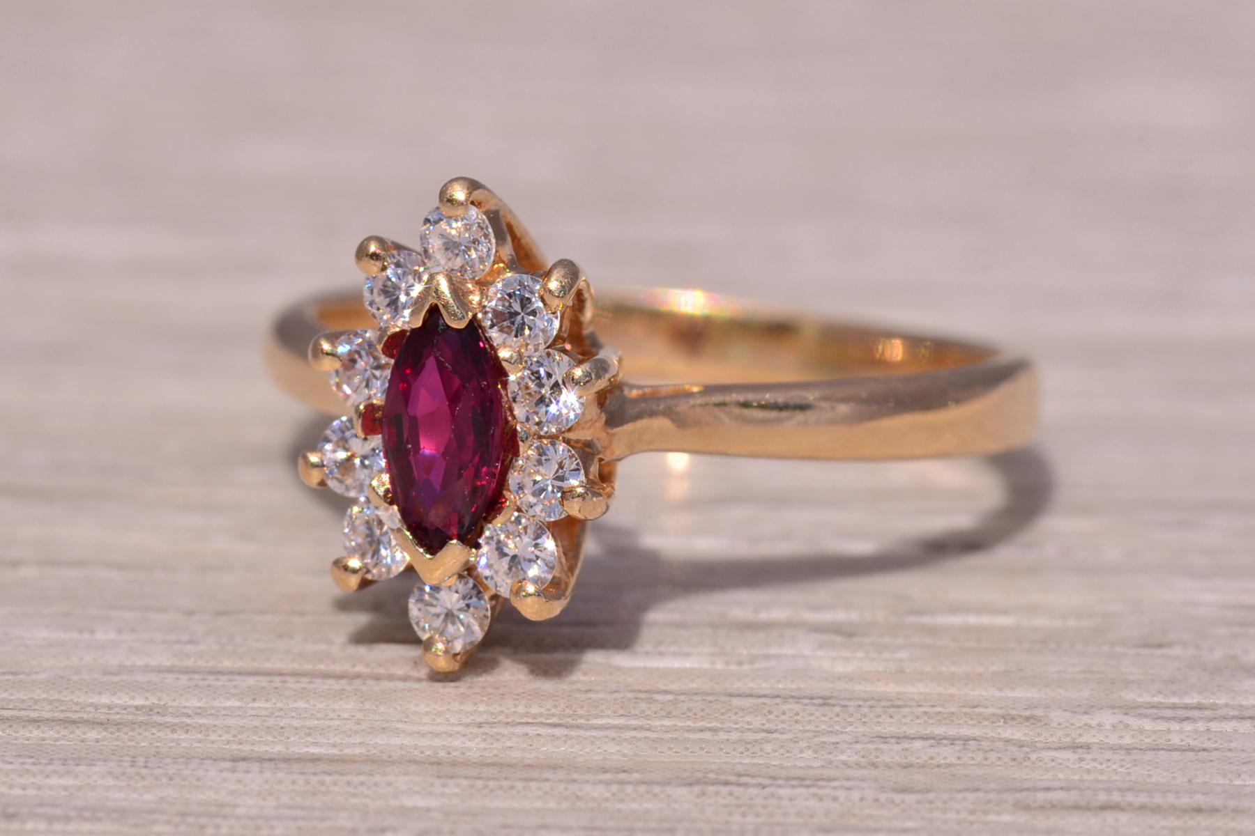 The Ruby Radiance: Ruby and Diamond Ring in Yellow Gold - Image 2