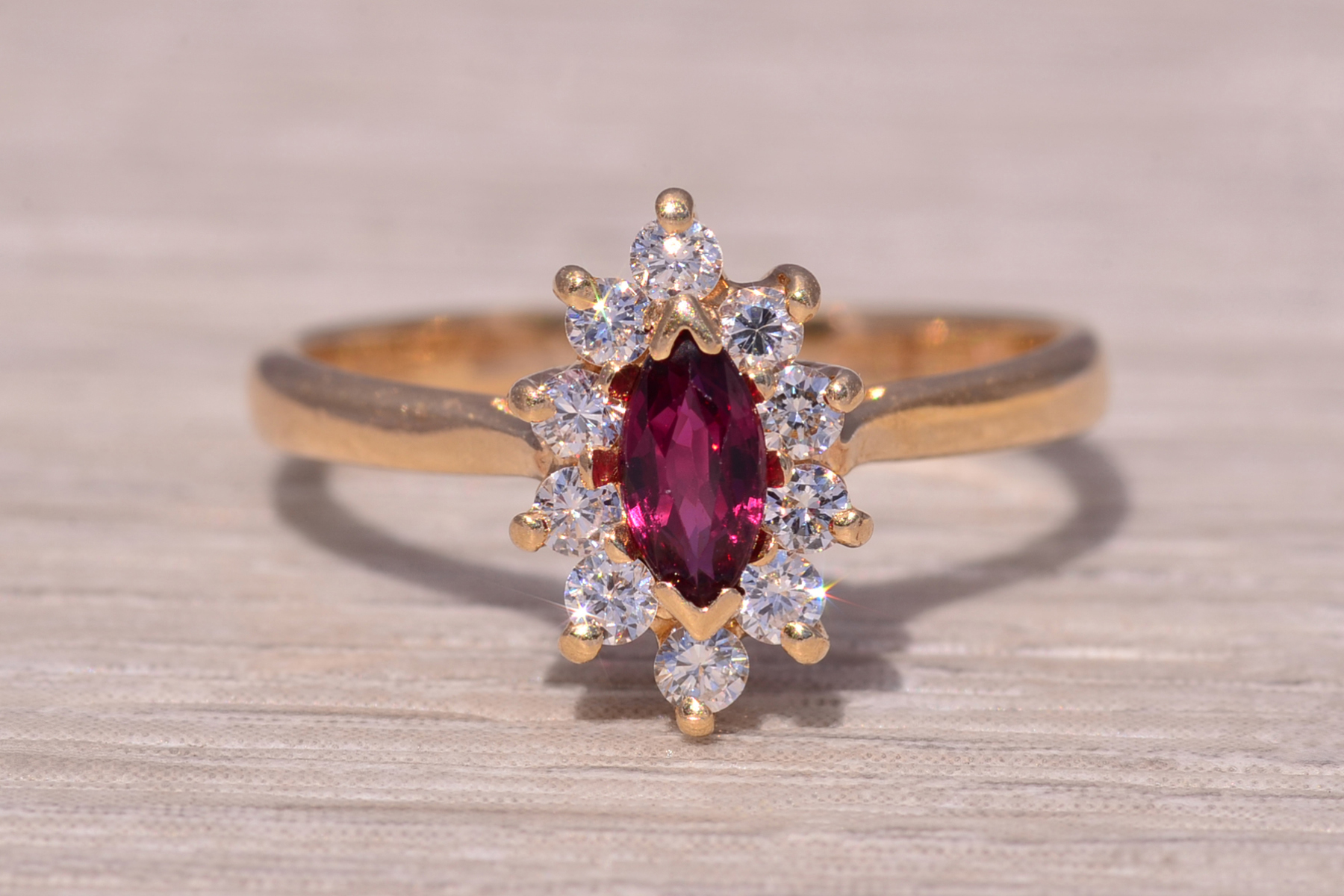 The Ruby Radiance: Ruby and Diamond Ring in Yellow Gold - Image 6