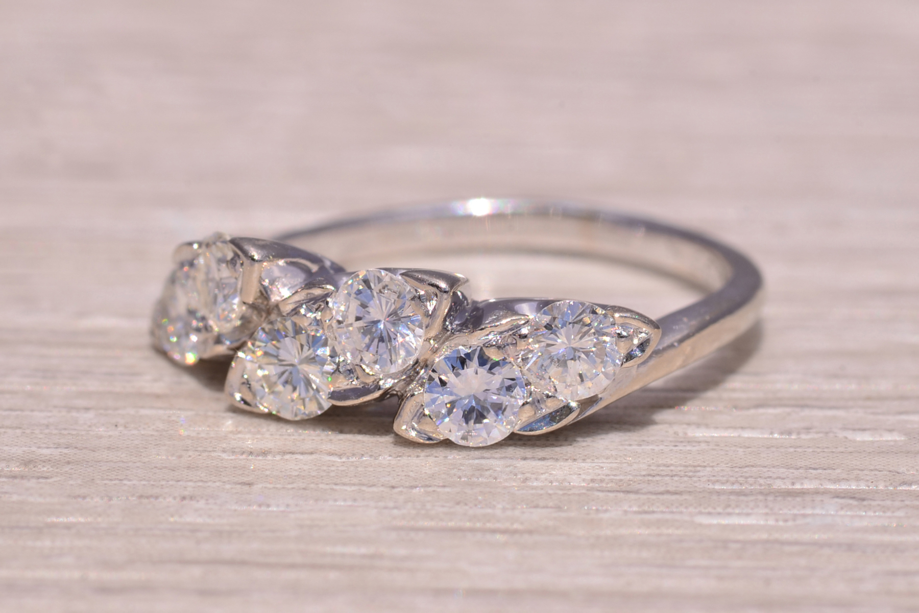 The Starlet: Natural Diamond Ring in White Gold - Image 3