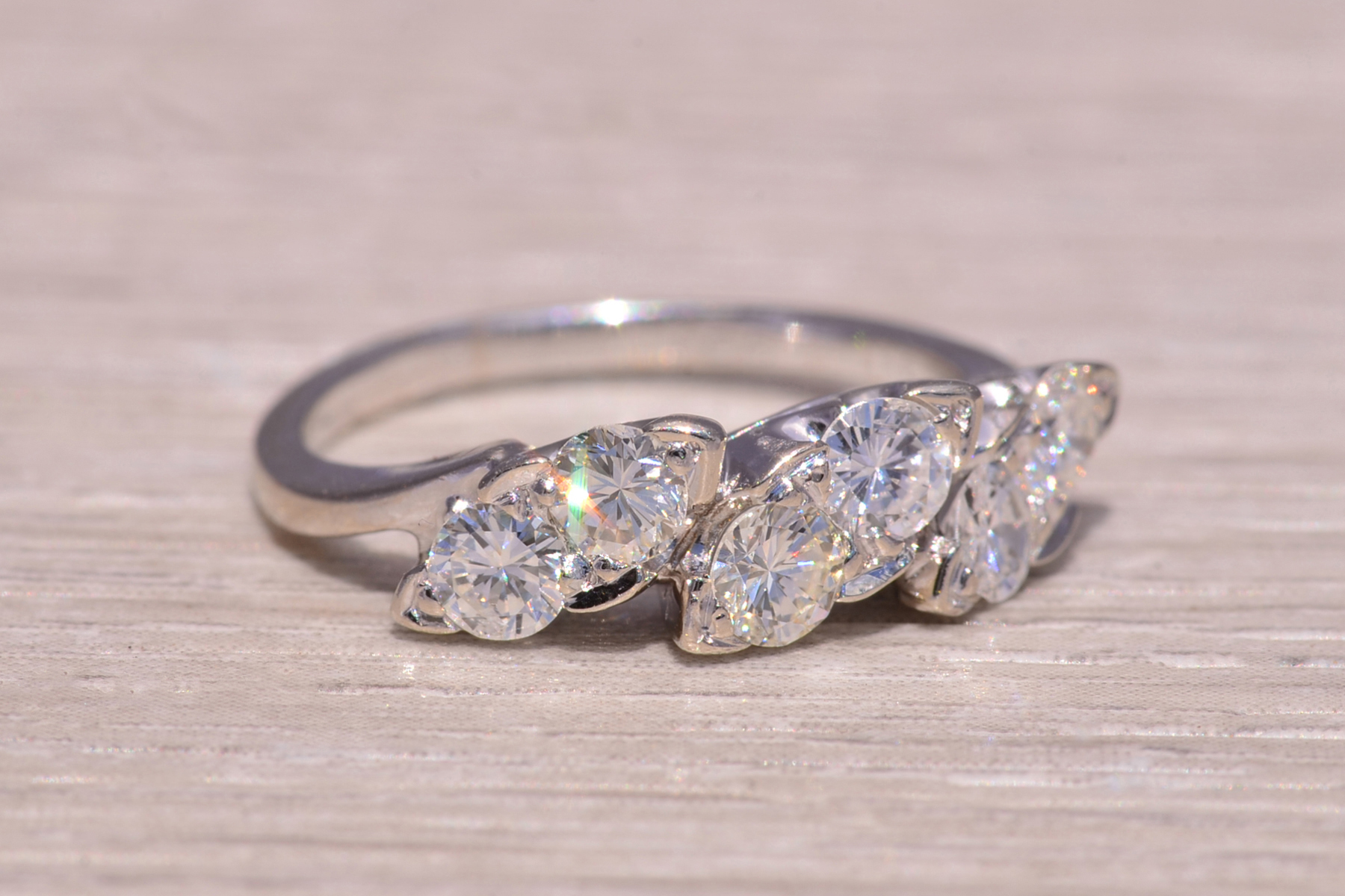The Starlet: Natural Diamond Ring in White Gold - Image 6