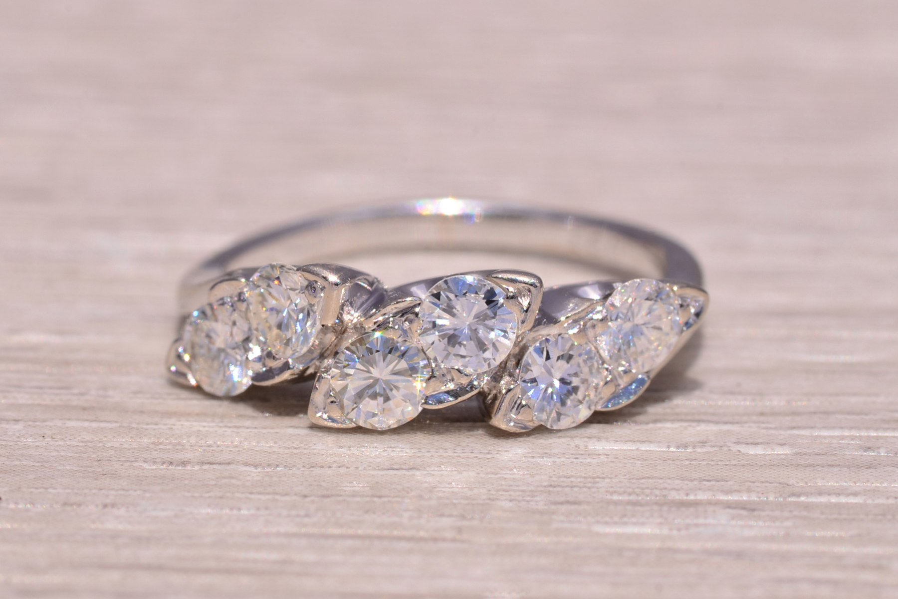 The Starlet: Natural Diamond Ring in White Gold - Image 7