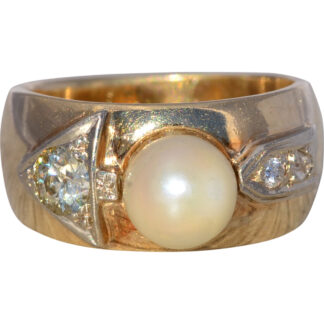 The February Promise: Pearl and Natural Diamond Ring in Yellow Gold