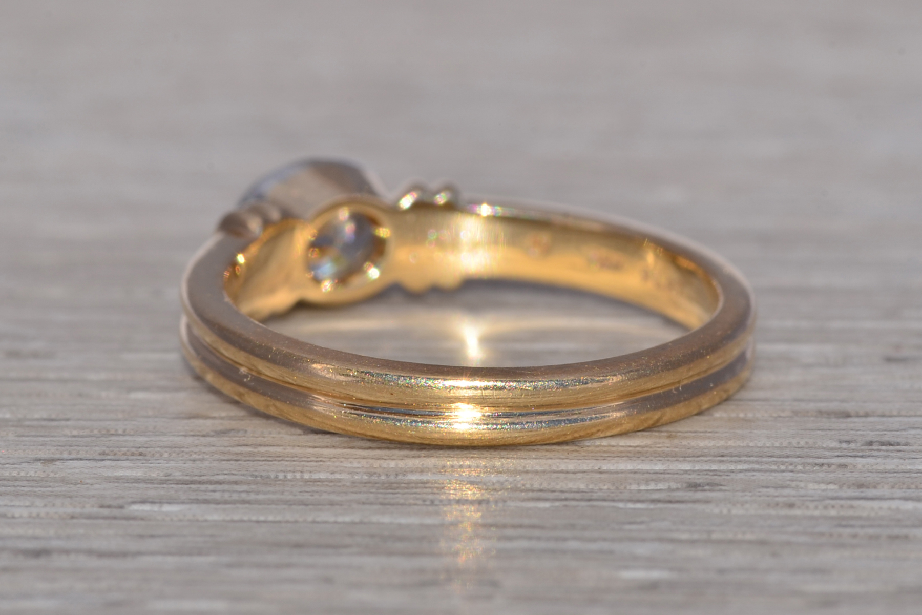 The Meridian Bezel: Natural Diamond Ring in Two-Tone Gold - Image 4