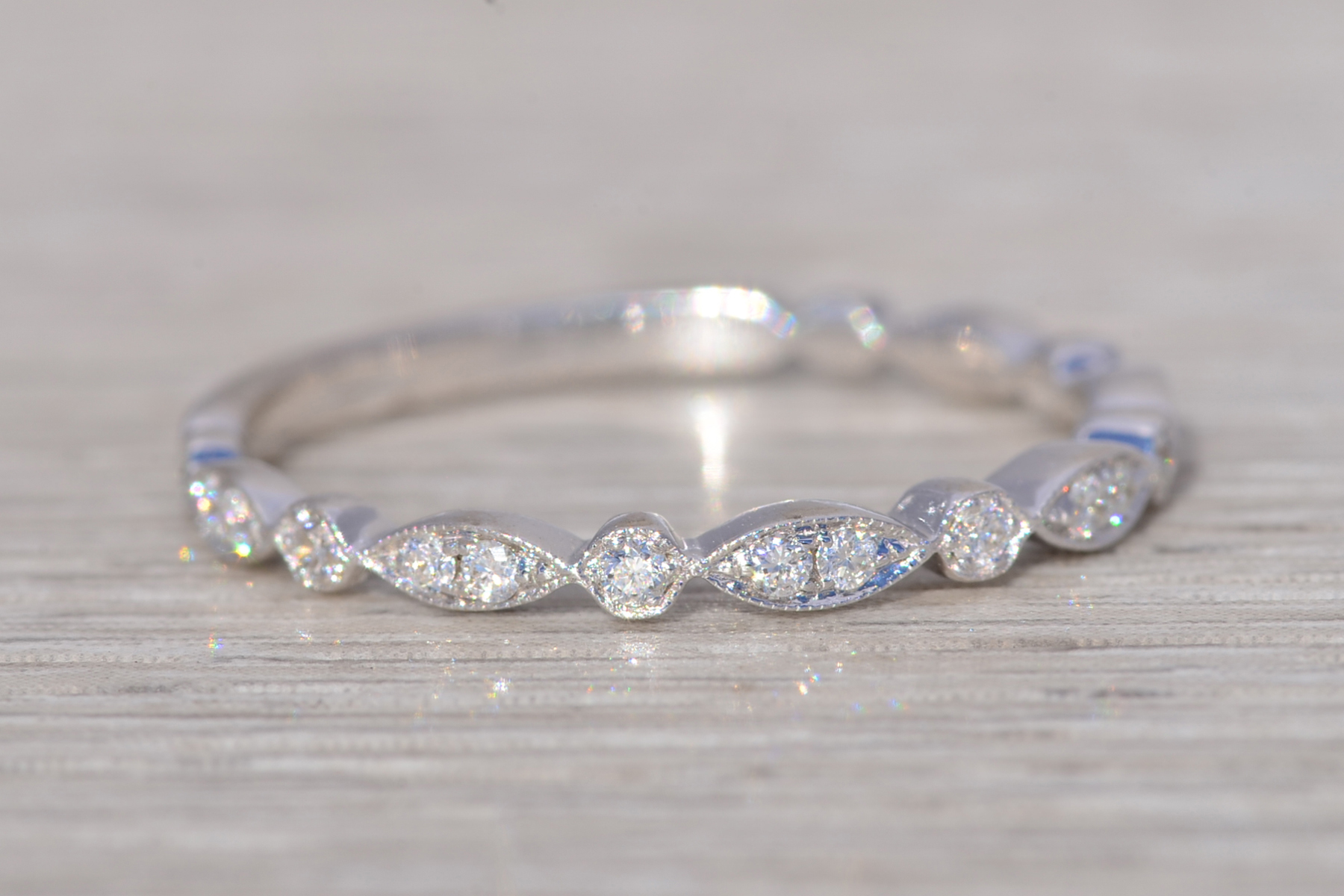 The Whispering Vine: Natural Diamond Band in White Gold - Image 6