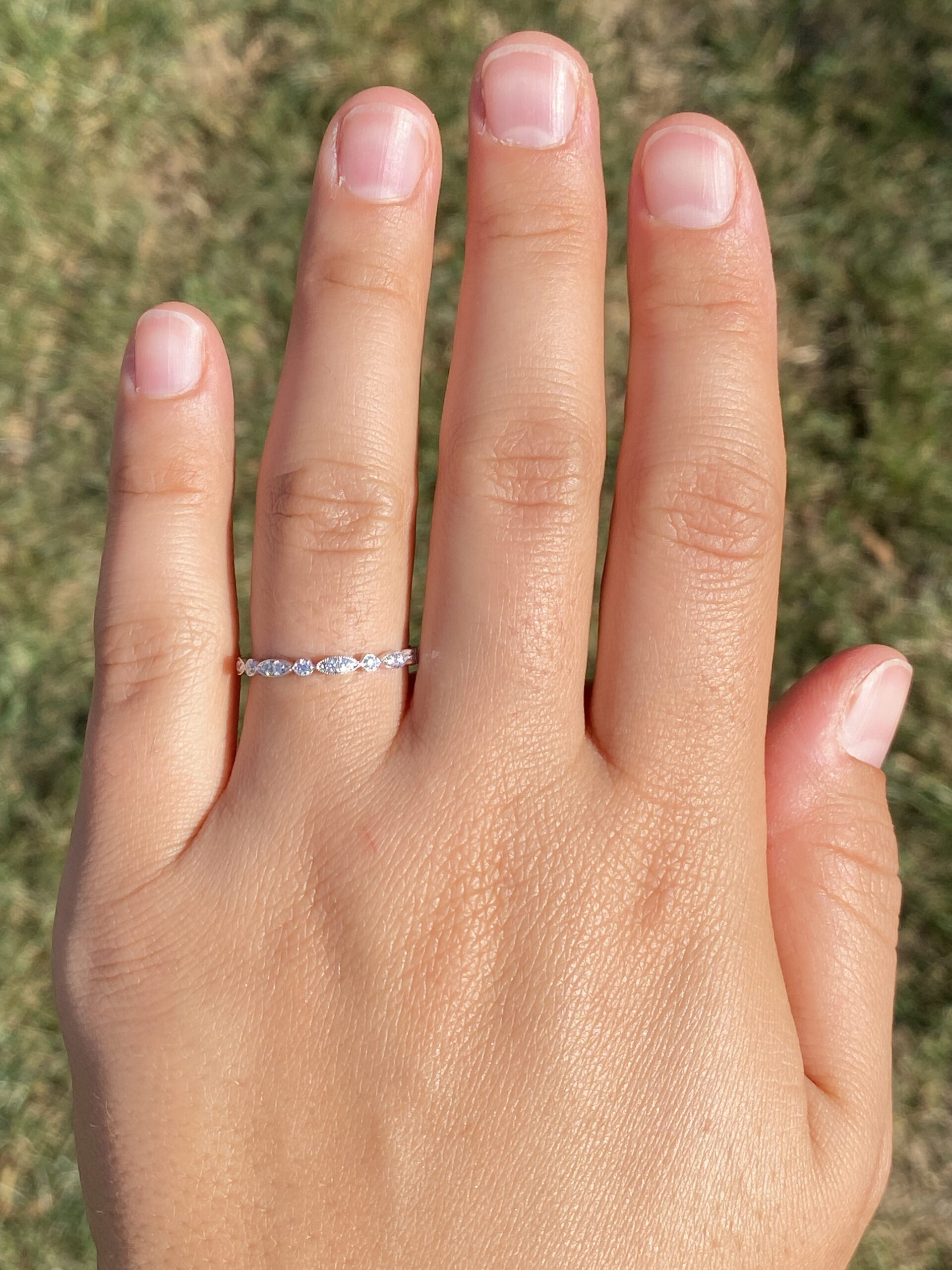 The Whispering Vine: Natural Diamond Band in White Gold - Image 8