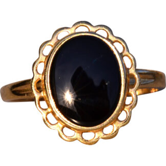 The 49th Avenue: Onyx Flower Ring in Yellow Gold