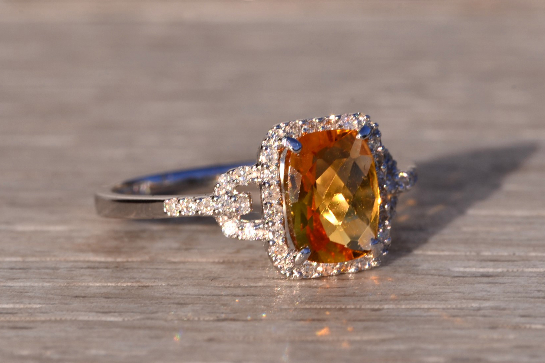 The 21st Avenue: Citrine and Diamond Ring in White Gold - Image 6