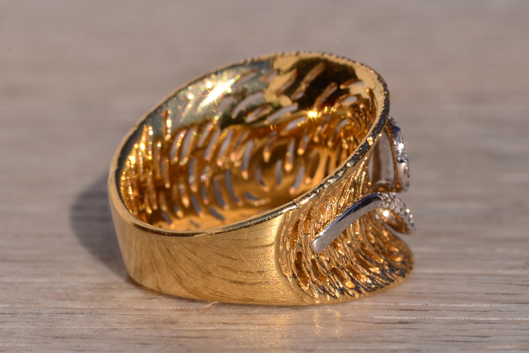 The 69th Avenue: Contemporary Yellow Gold Cocktail Ring set with Natural Diamonds - Image 5