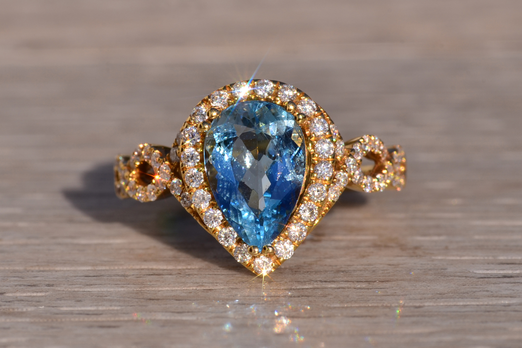 The 30th Avenue: Pear Shaped Aquamarine and Diamond Halo Ring in Yellow Gold - Image 2