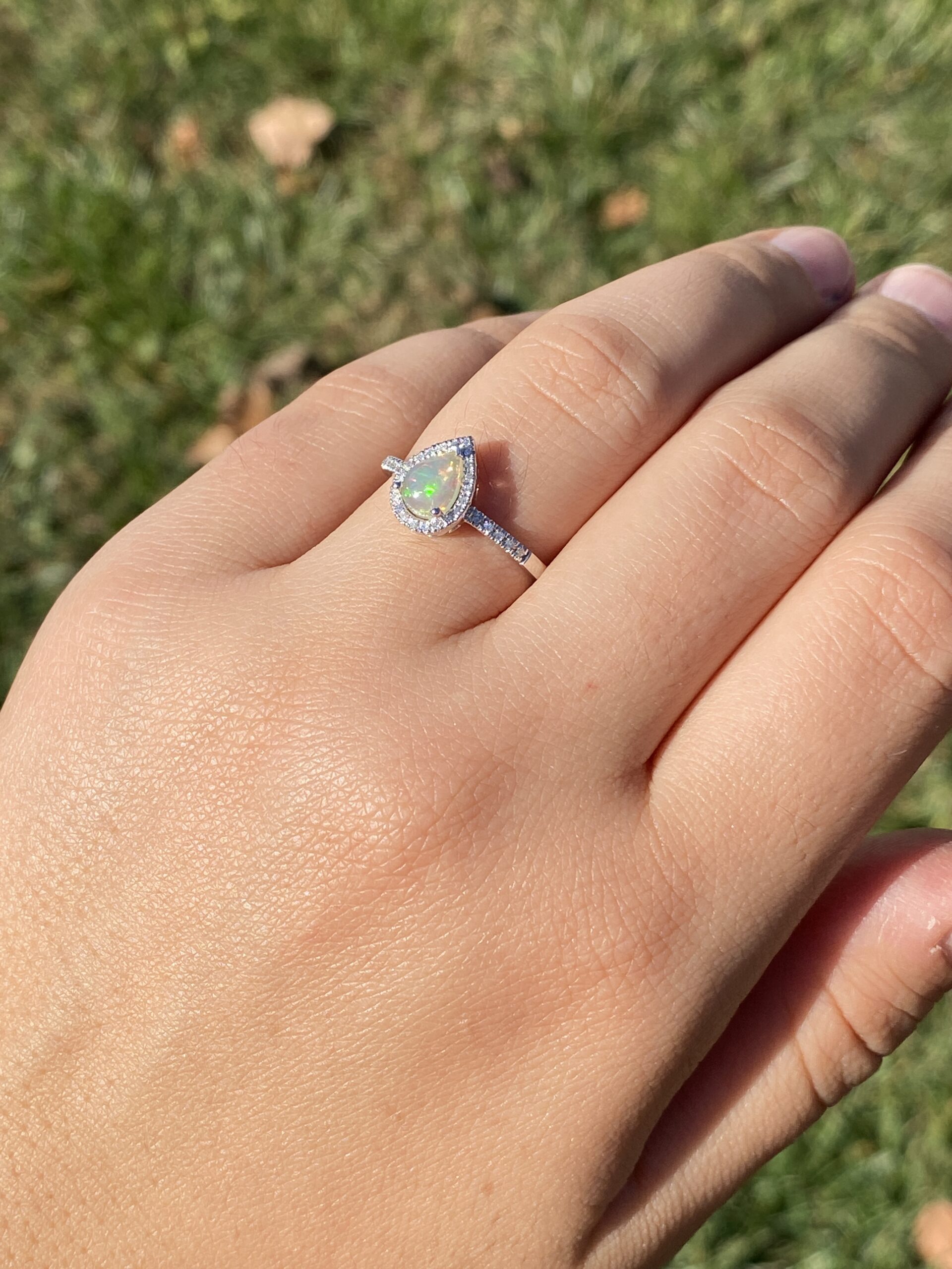The 29th Avenue: Natural Opal and Diamond Halo Ring in White Gold - Image 9