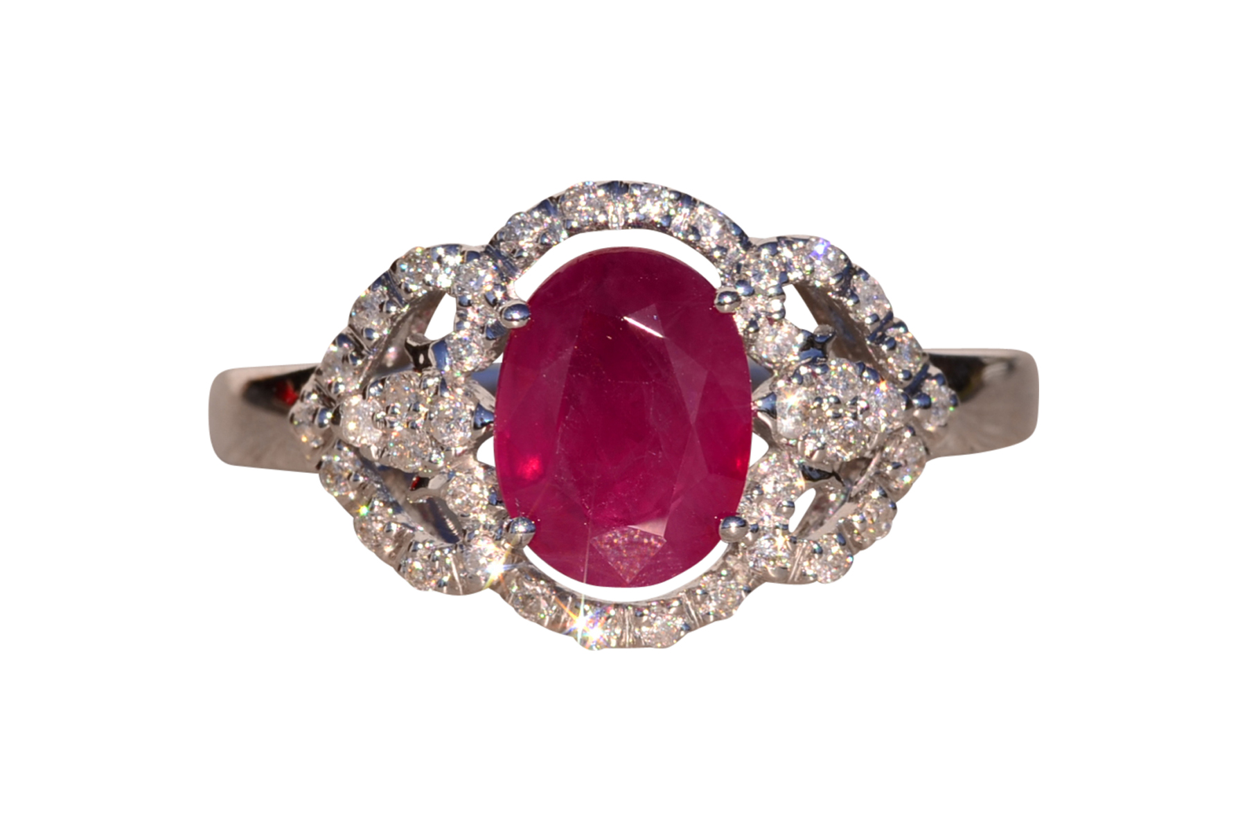 The 4th Avenue: Ruby and Diamond Ring in White Gold
