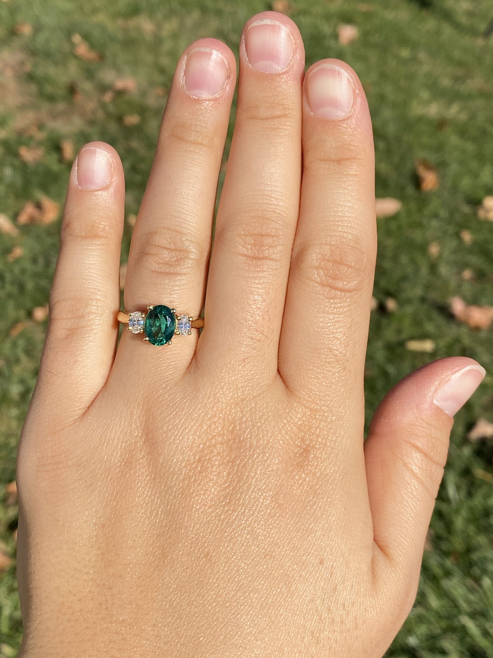 The 43rd Avenue: Tourmaline and Diamond Ring in Yellow Gold - Image 8
