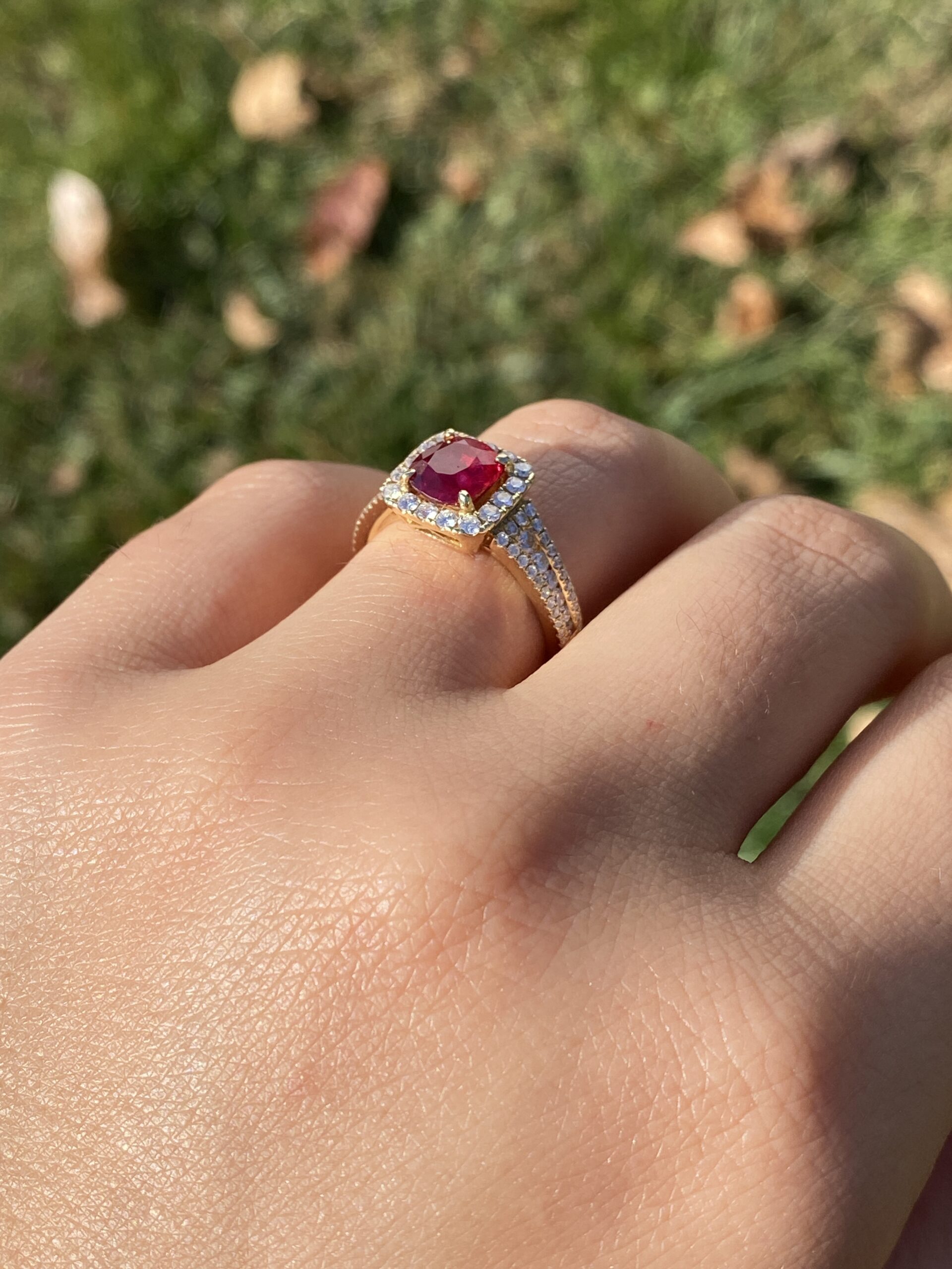 The 61st Avenue: Cushion Shaped Natural Burmese Ruby and Diamond Ring in Yellow Gold - Image 10