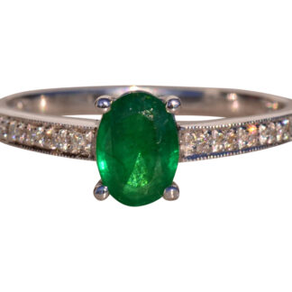 The 42nd Avenue: Emerald and Diamond Ring in White Gold