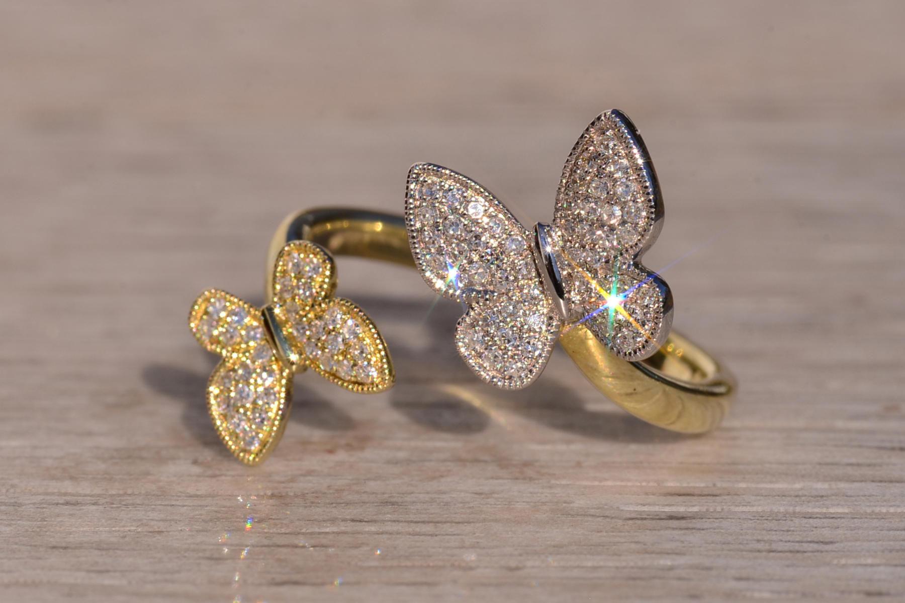The 5th Avenue: Butterfly Bypass Ring in White and Yellow Gold - Image 3