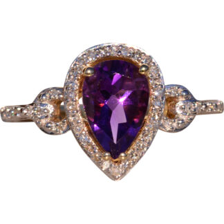 The 14th Avenue: Amethyst Halo Ring with Natural Diamonds in Yellow Gold