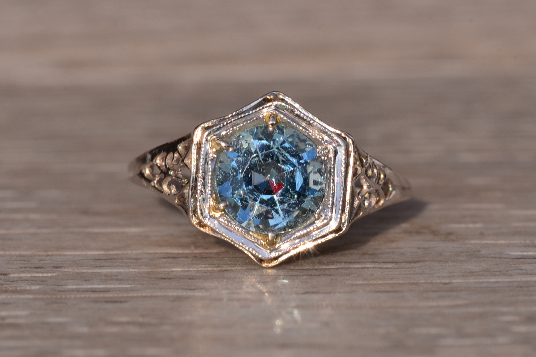 The 94th Avenue: Antique Art Deco Ring with Natural Aquamarine Center - Image 2