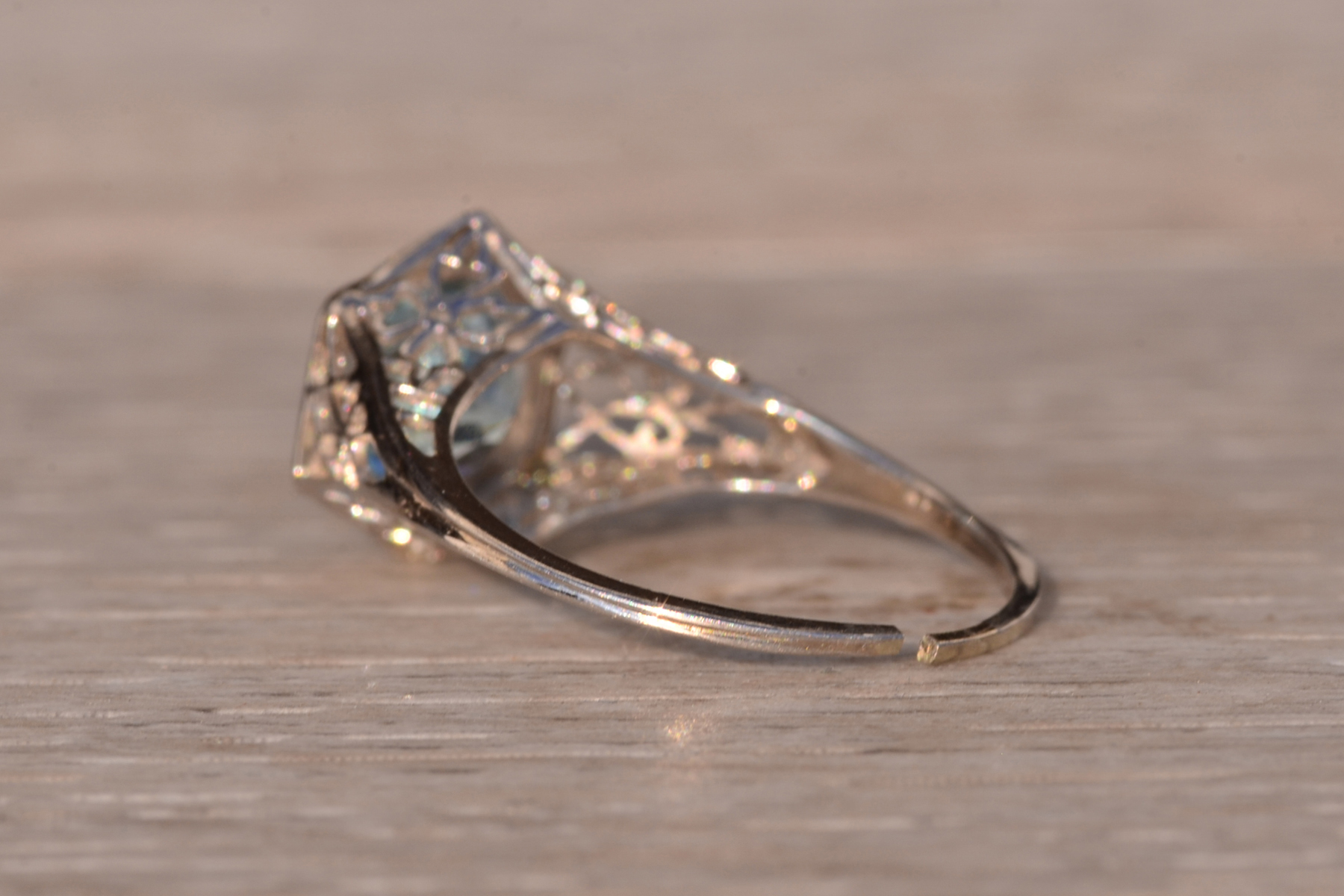 The 94th Avenue: Antique Art Deco Ring with Natural Aquamarine Center - Image 4