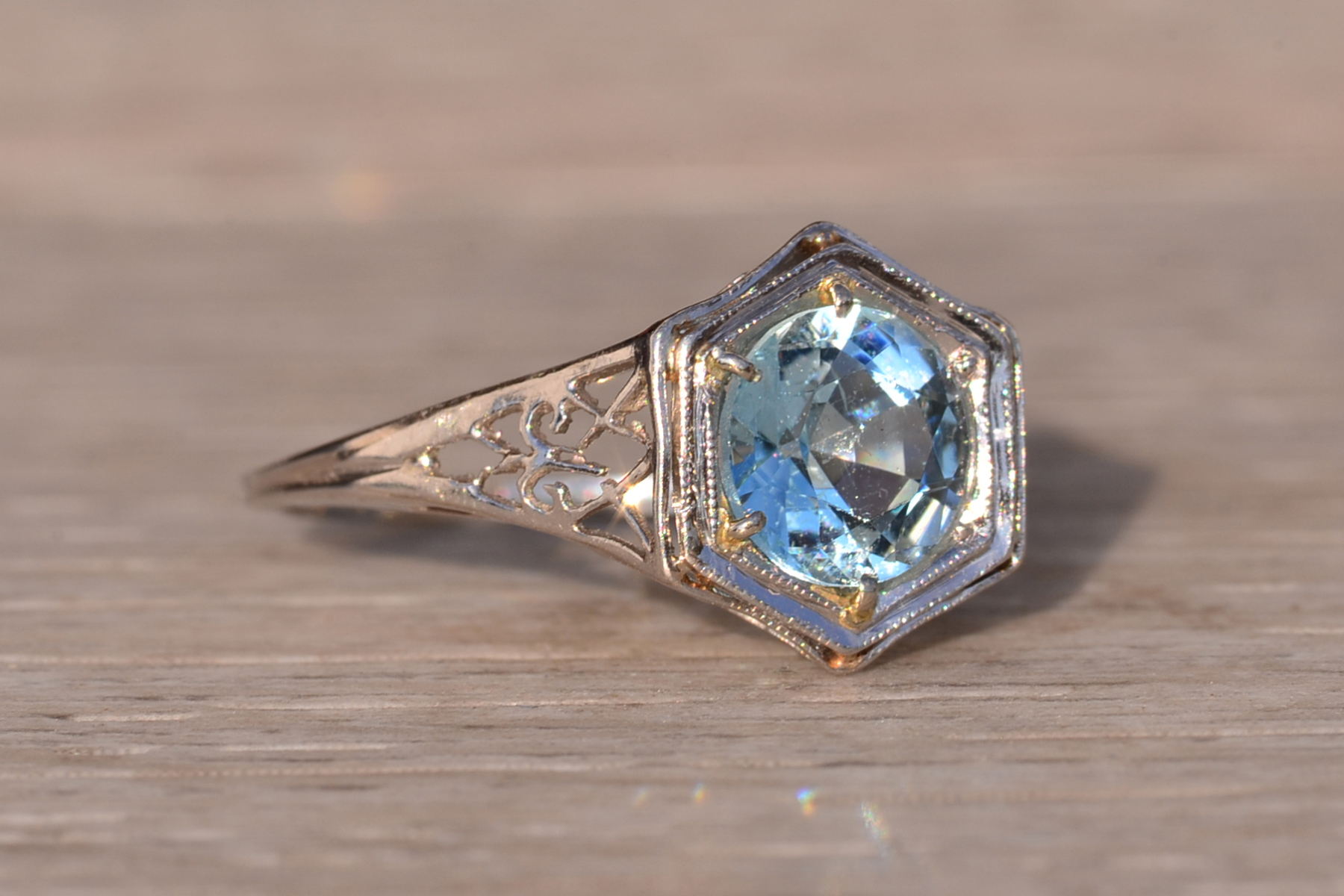 The 94th Avenue: Antique Art Deco Ring with Natural Aquamarine Center - Image 6