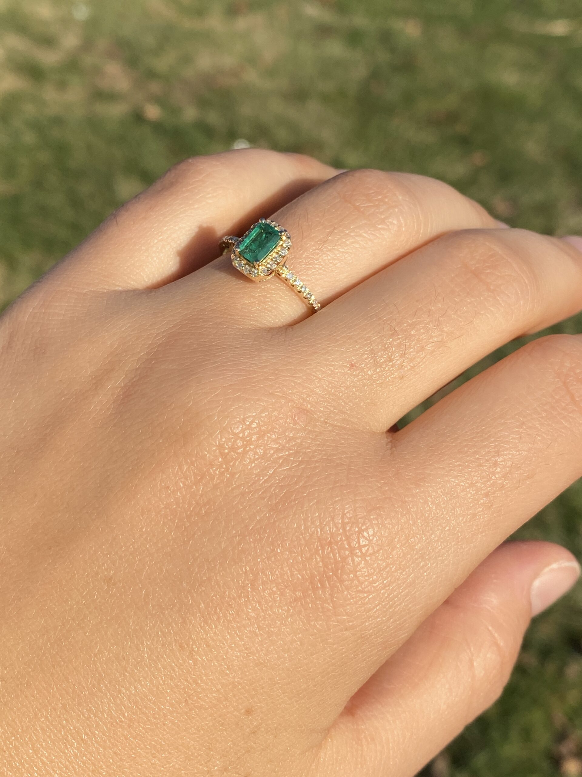 The 90th Avenue: Emerald Cut Natural Emerald Ring with Diamonds in Yellow Gold - Image 10
