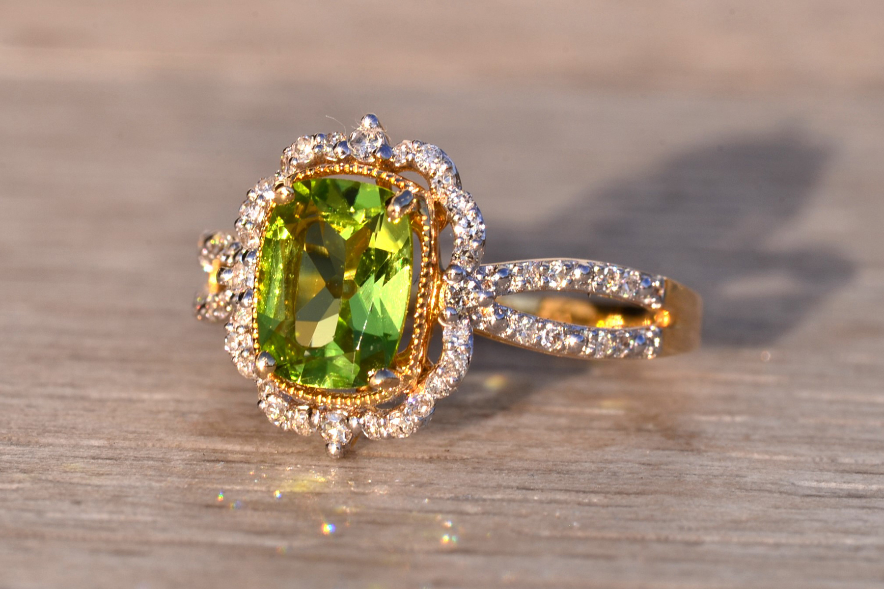 The 97th Avenue: Peridot and Natural Diamond Ring in Yellow Gold - Image 3