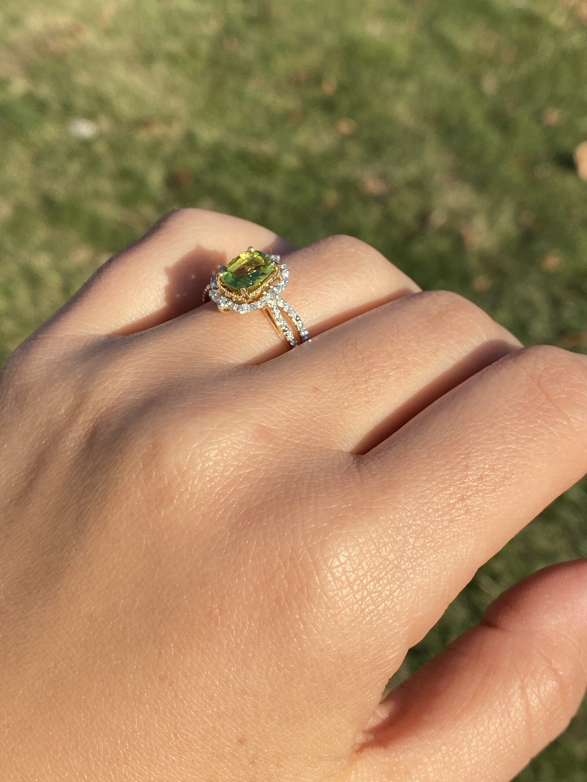 The 97th Avenue: Peridot and Natural Diamond Ring in Yellow Gold - Image 10