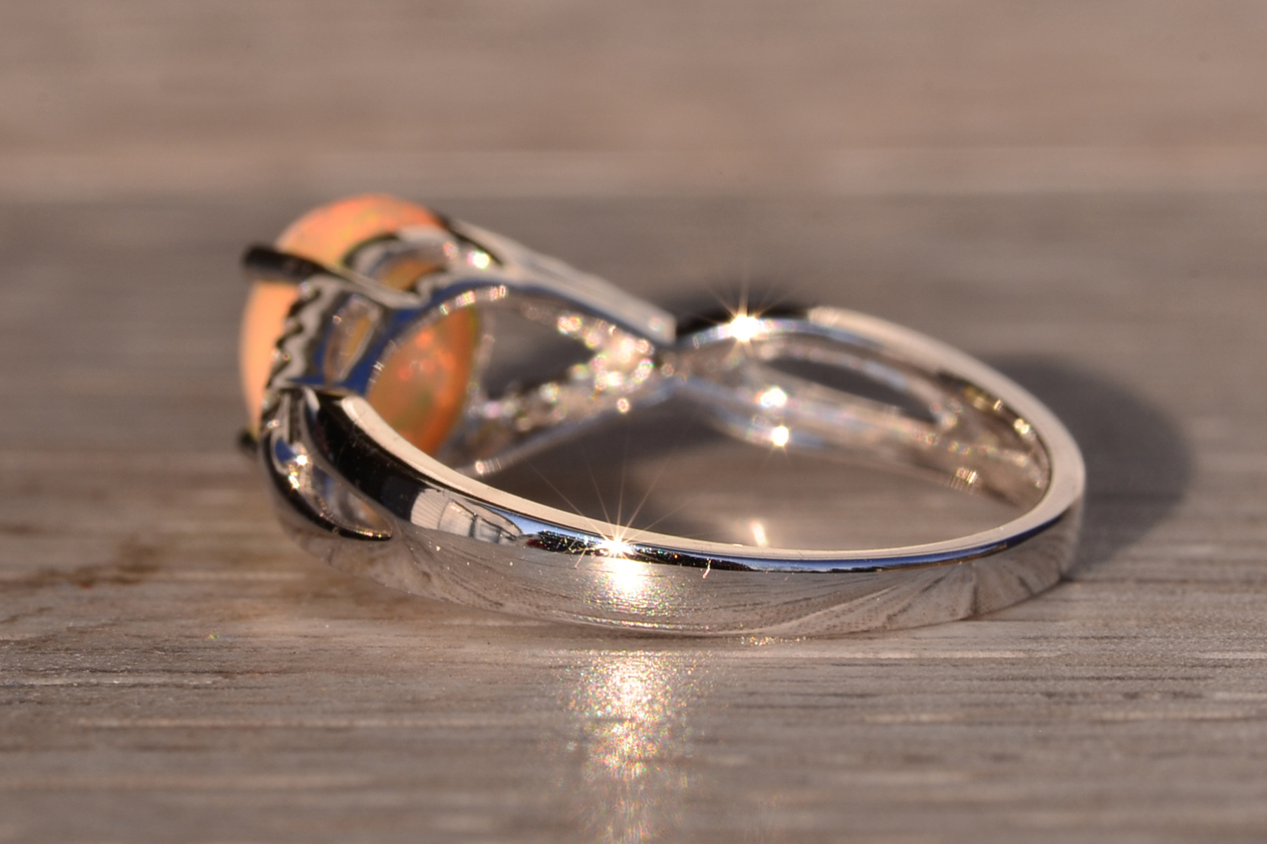 The 107th Street: Opal and Diamond Ring in White Gold - Image 4