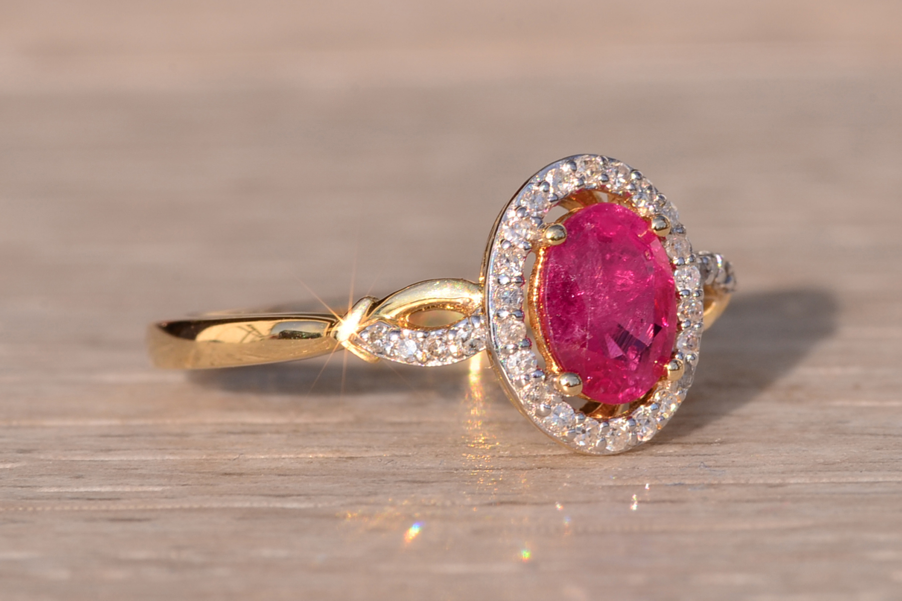 The 105th Avenue: Natural Ruby and Diamond Halo Ring in Yellow Gold - Image 6