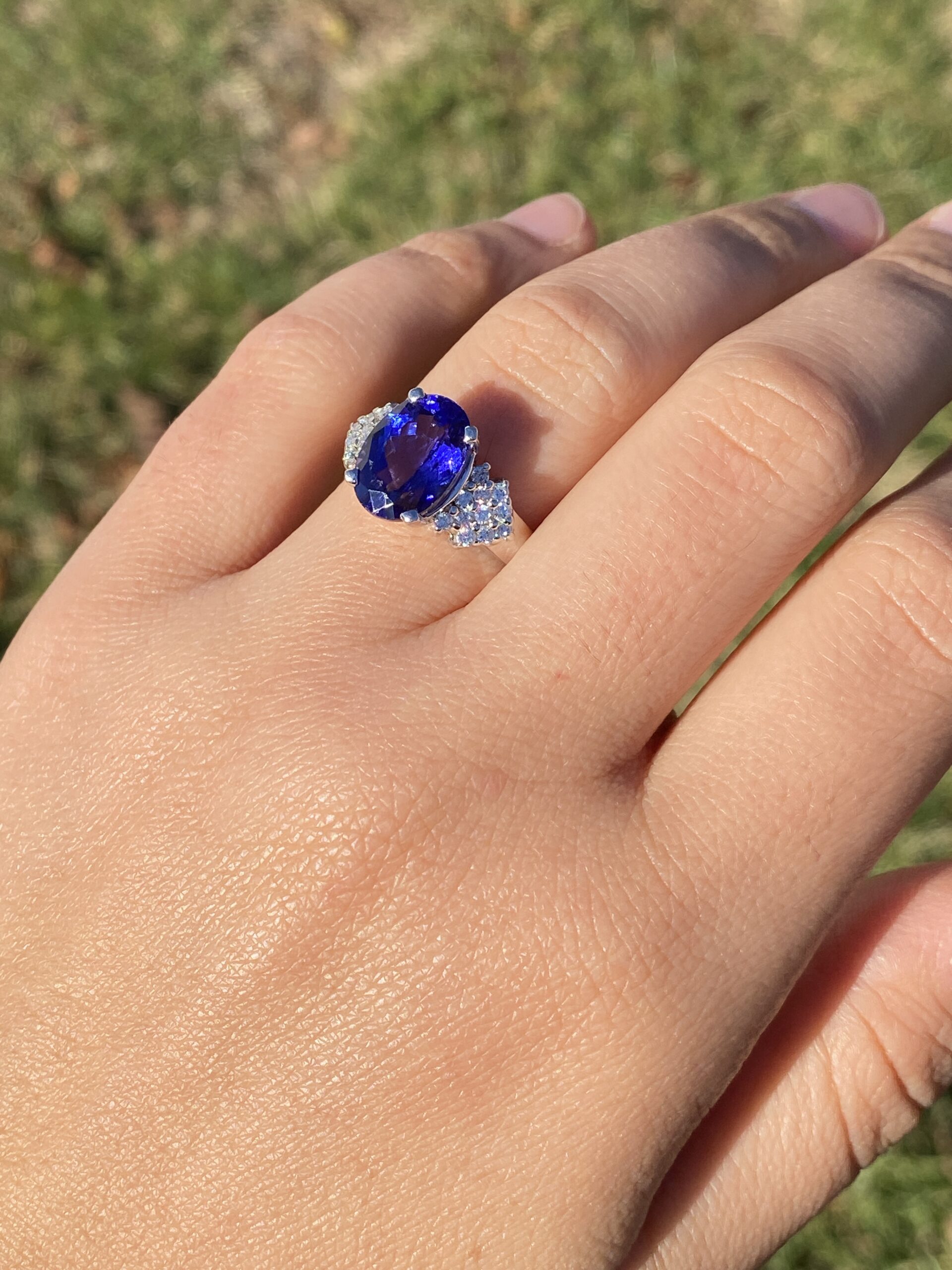 The 153rd Avenue: Oval Brilliant Cut Tanzanite and Natural Diamond Ring in White Gold - Image 8