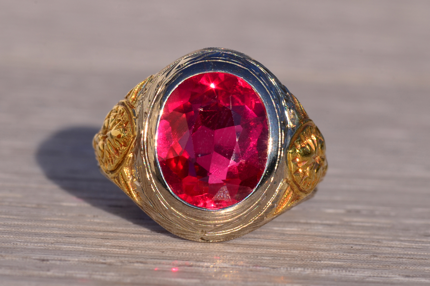 SOLD - The 141st Avenue: Art Deco Era Gentlemans Lab Ruby Ring in White and Yellow Gold with Hand Engraving - Image 7