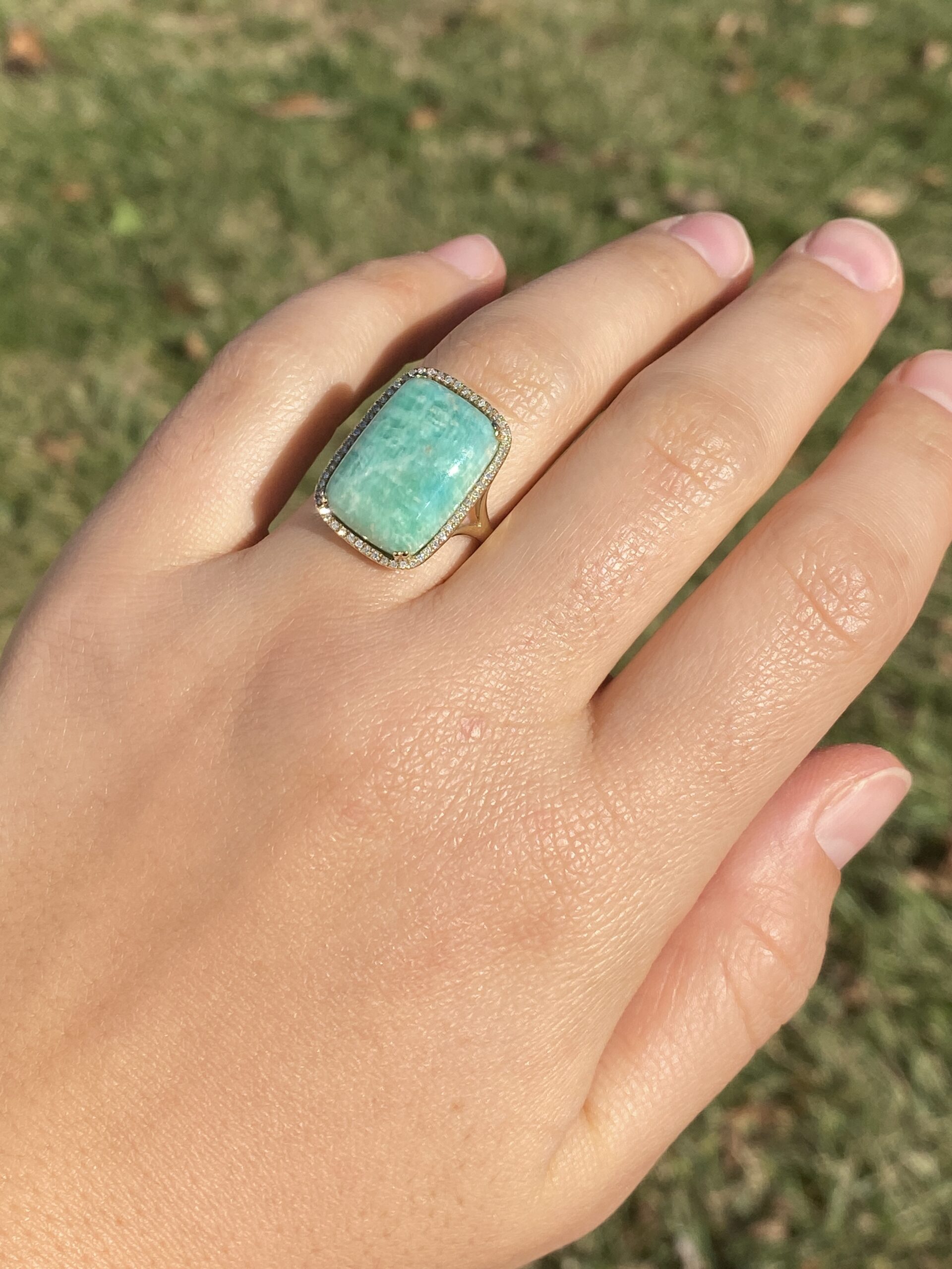The 146th Avenue: Amazonite and Diamond Halo Ring in Yellow Gold - Image 9