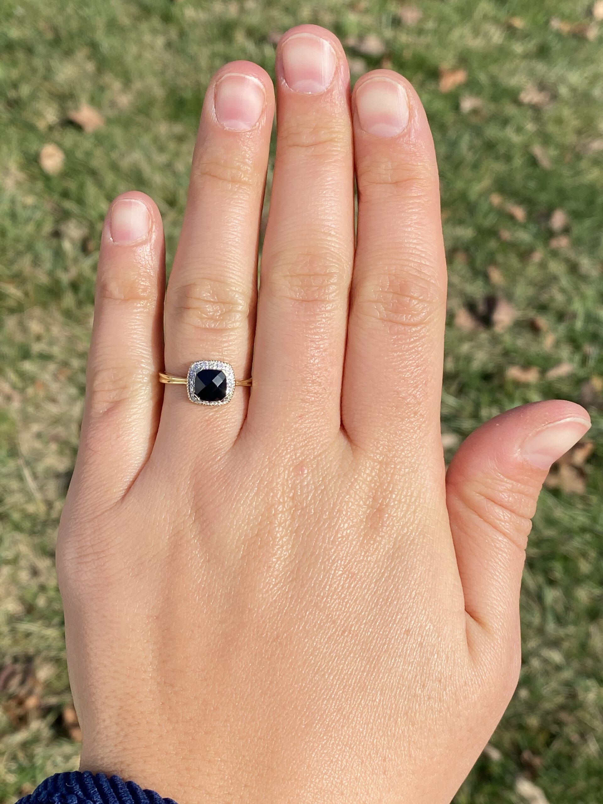 The 131st Avenue: Checkerboard Onyx and Natural Diamond Halo Ring in Yellow Gold - Image 8