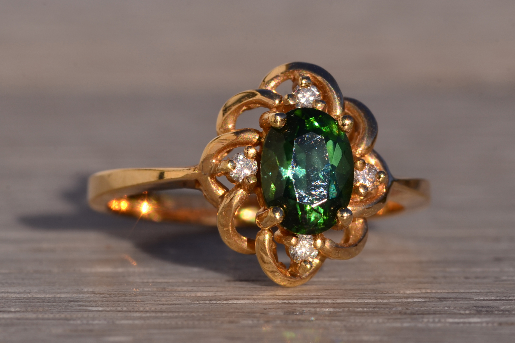 SOLD - The 118th Avenue: Tourmaline and Natural Diamond Ring in Yellow Gold - Image 6