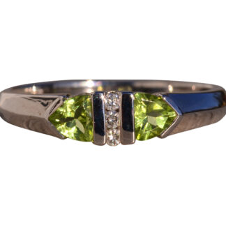 The 117th Avenue: Peridot and Diamond Modernist Band in White Gold