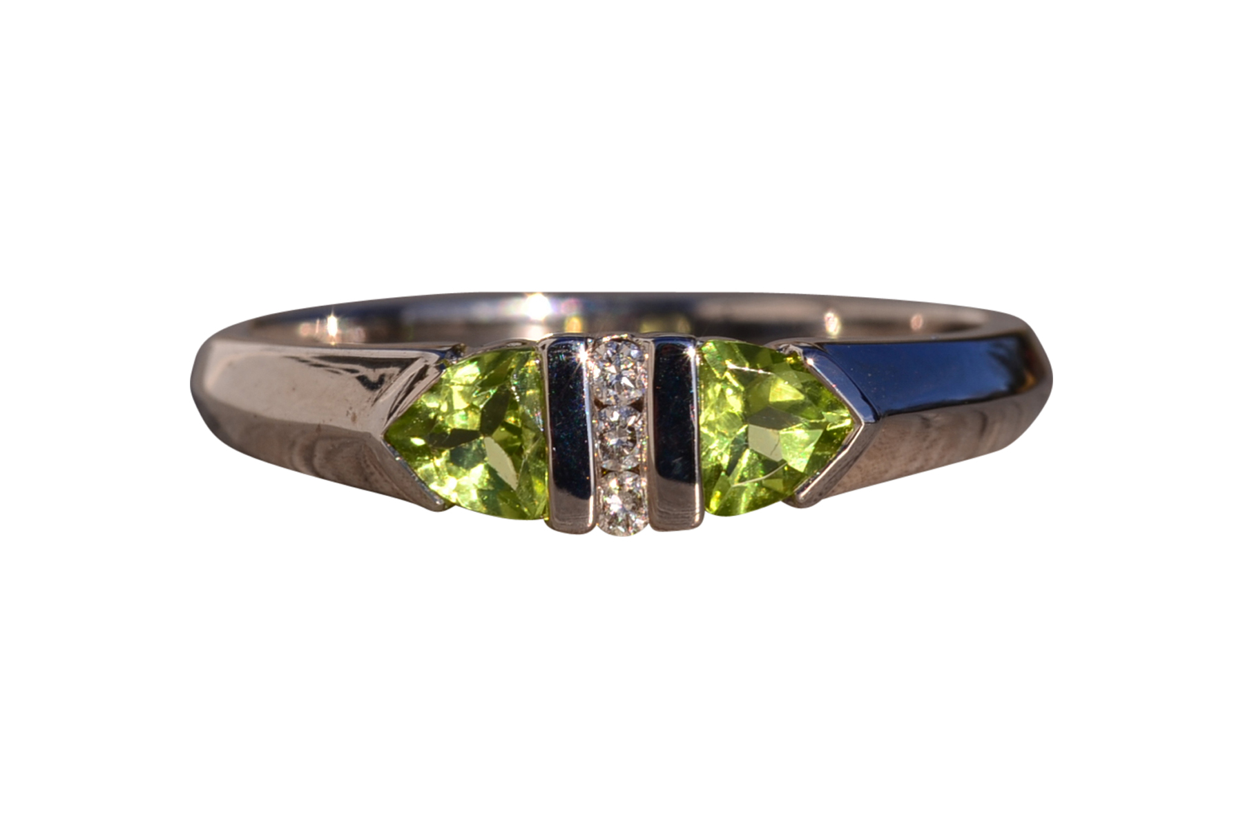 The 117th Avenue: Peridot and Diamond Modernist Band in White Gold