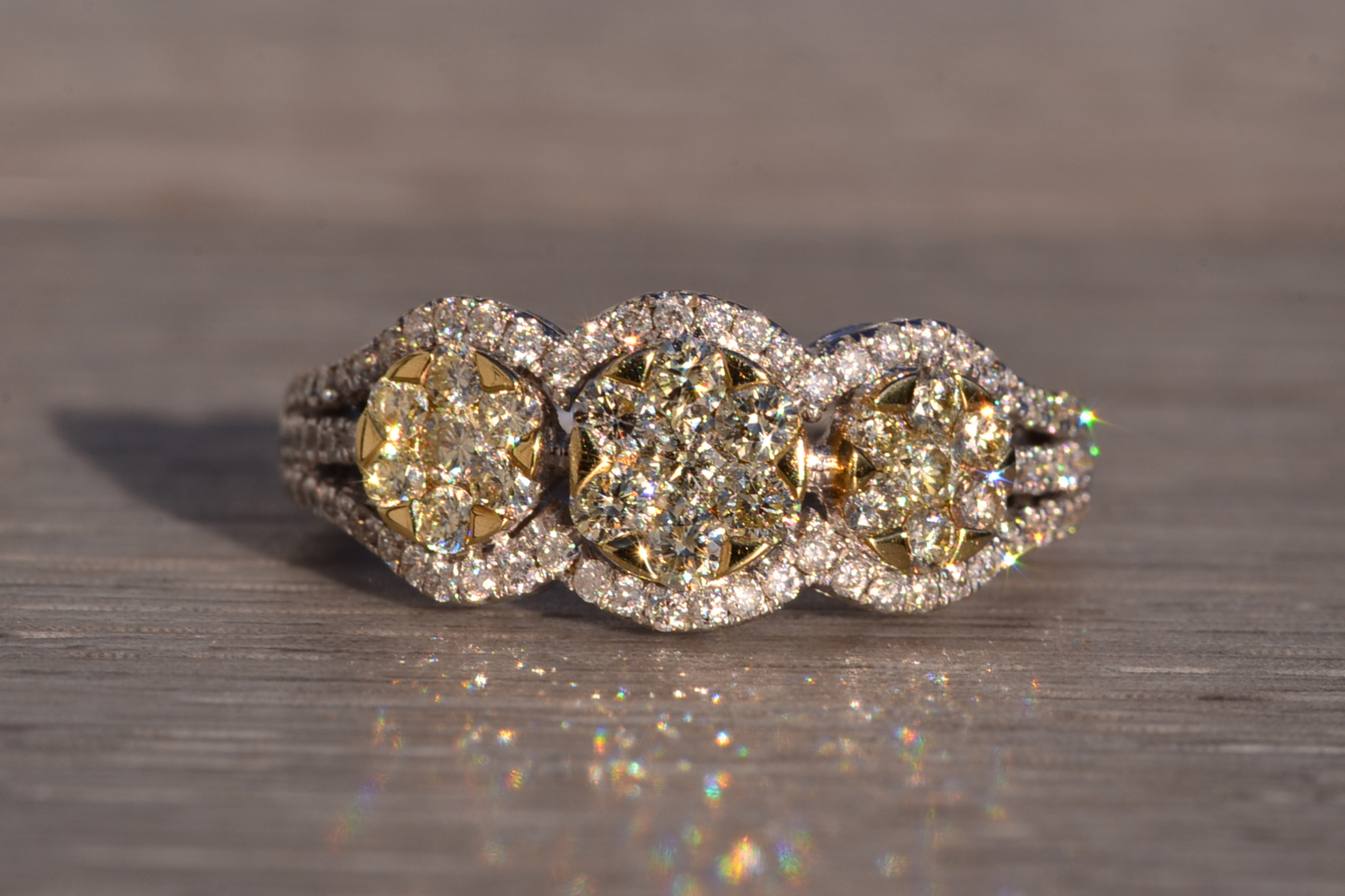The 127th Avenue: Effy Signed Diamond Cluster Ring in White and Yellow Gold - Image 8